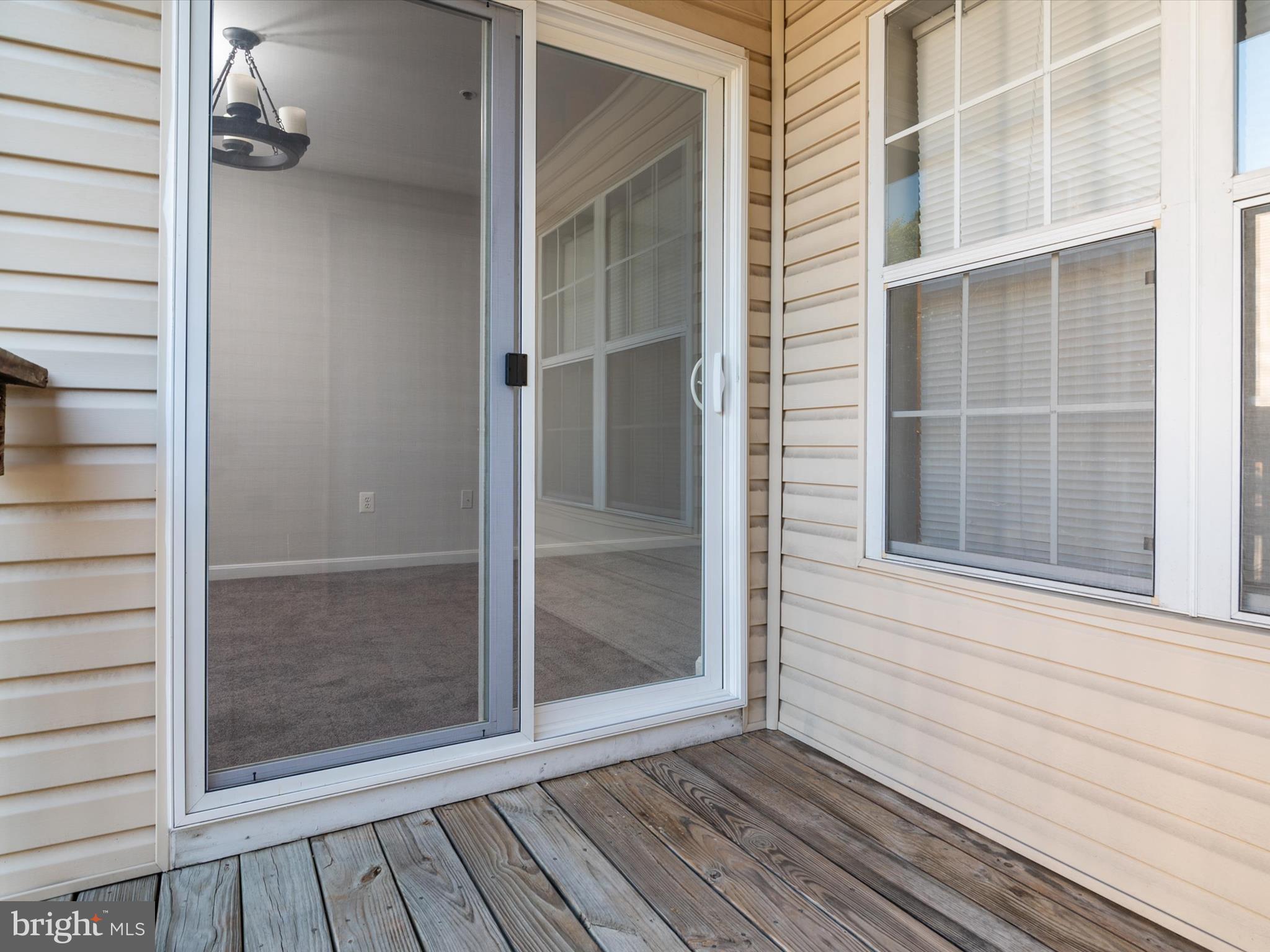 OAK LEAF VILLAS - Residential