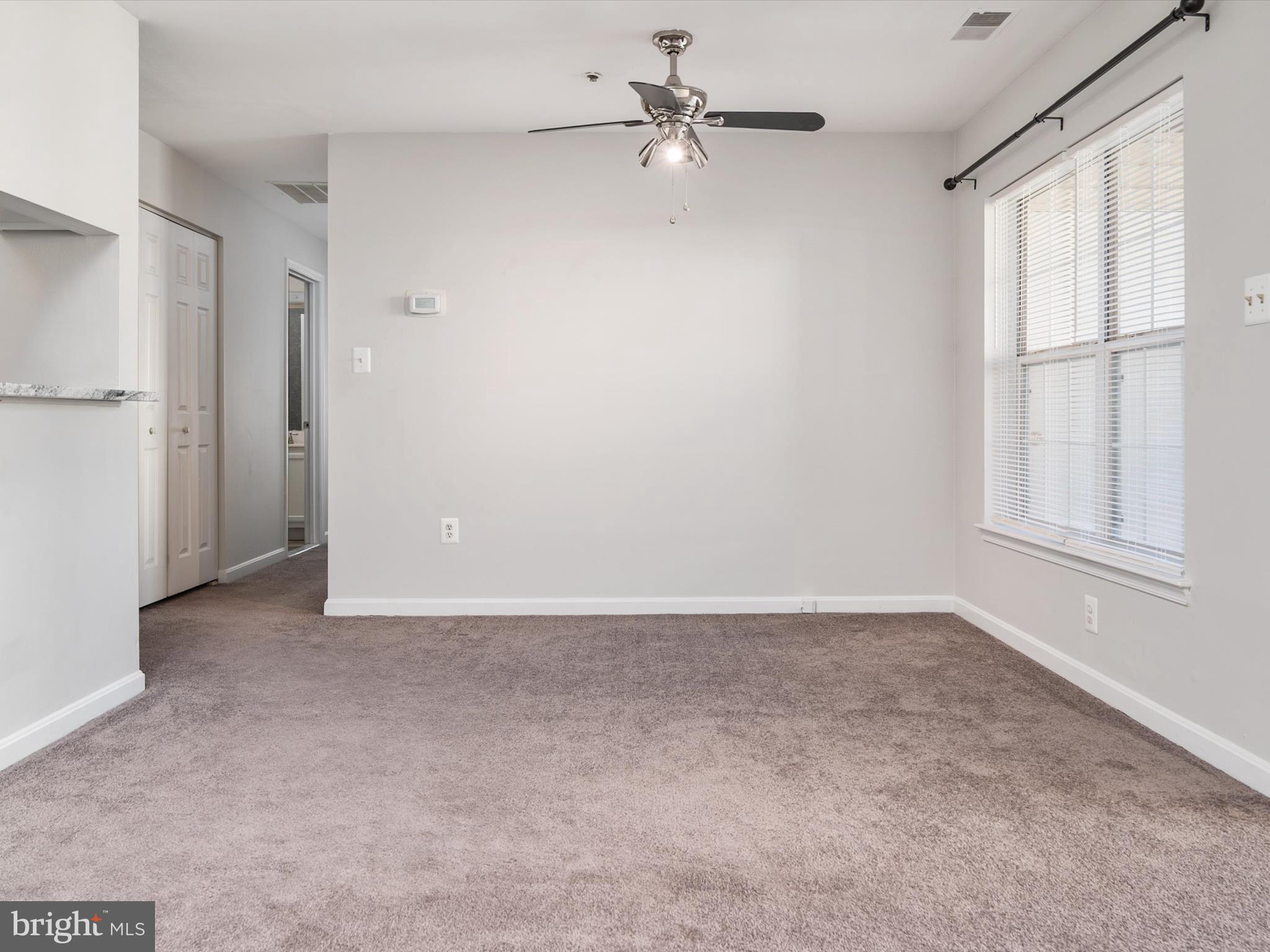 OAK LEAF VILLAS - Residential