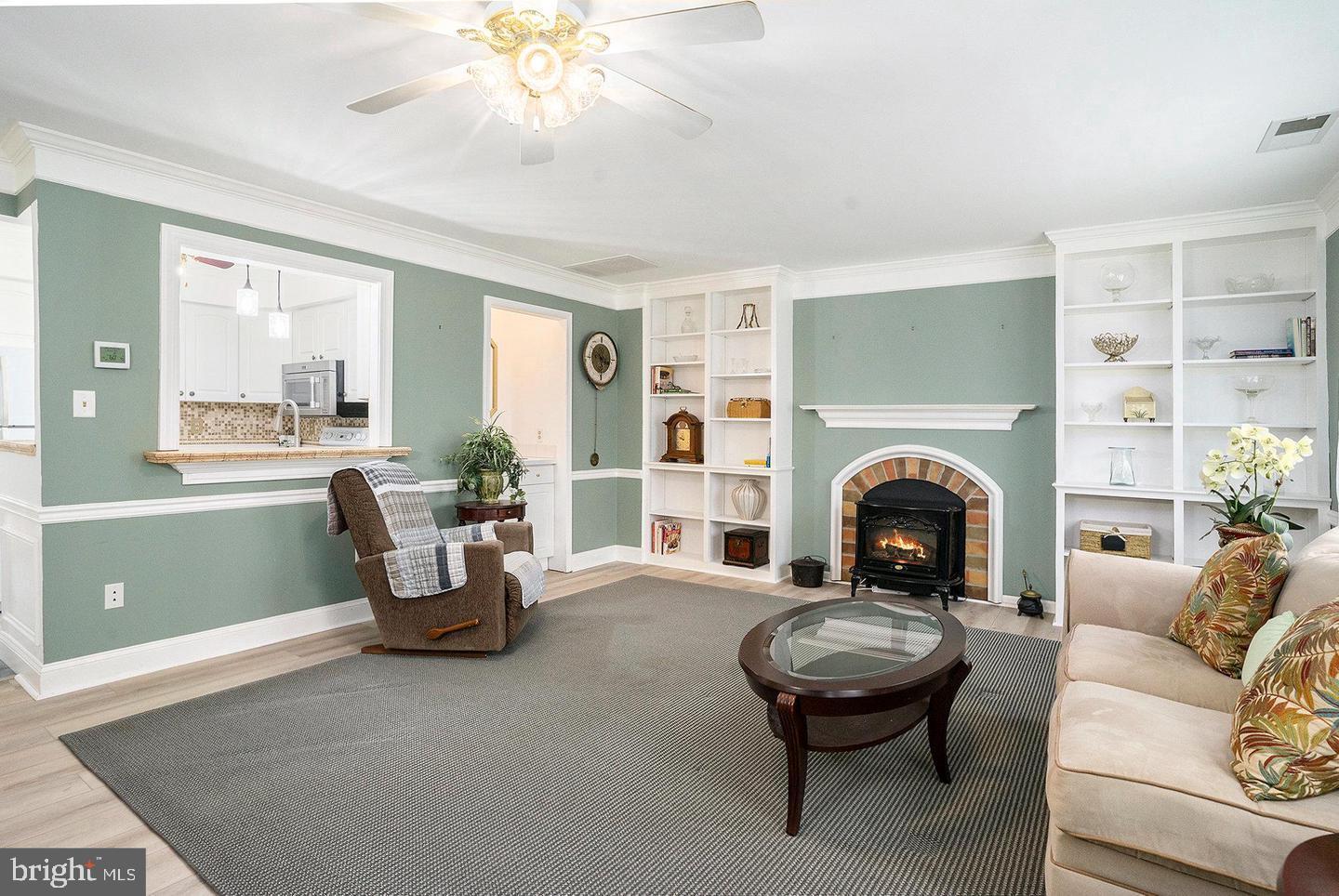 GOSHEN COMMONS - Residential Lease