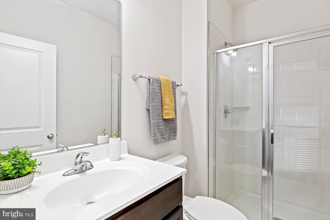 HIGHLANDER PARK - Residential Lease