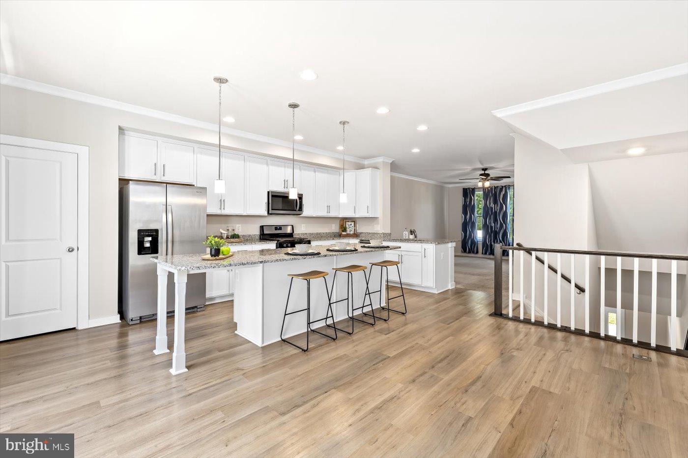 HIGHLANDER PARK - Residential Lease