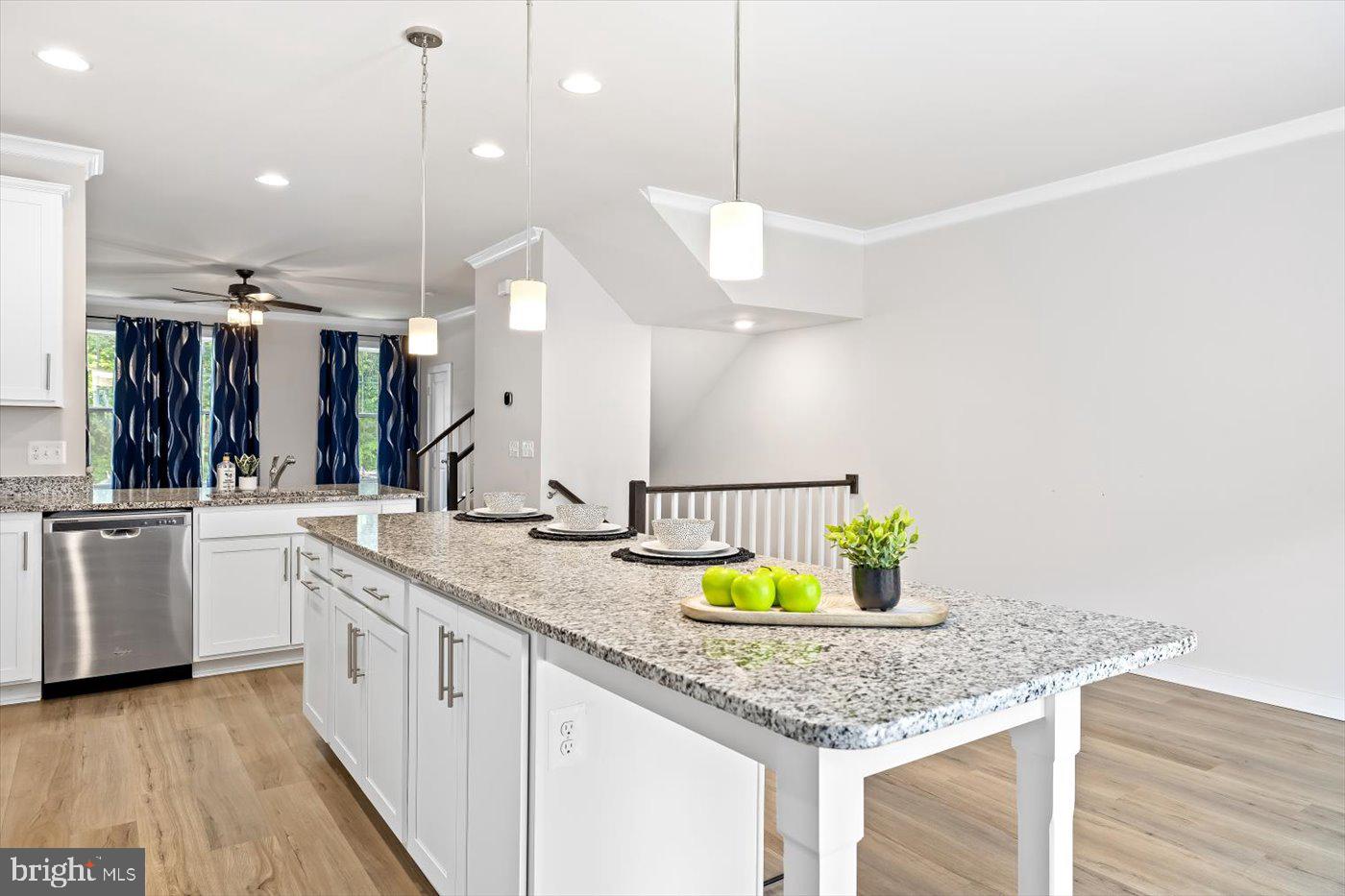 HIGHLANDER PARK - Residential Lease