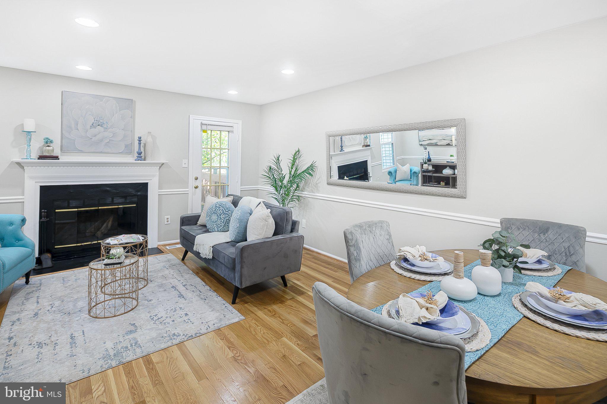 GUNNERS LAKE - Residential