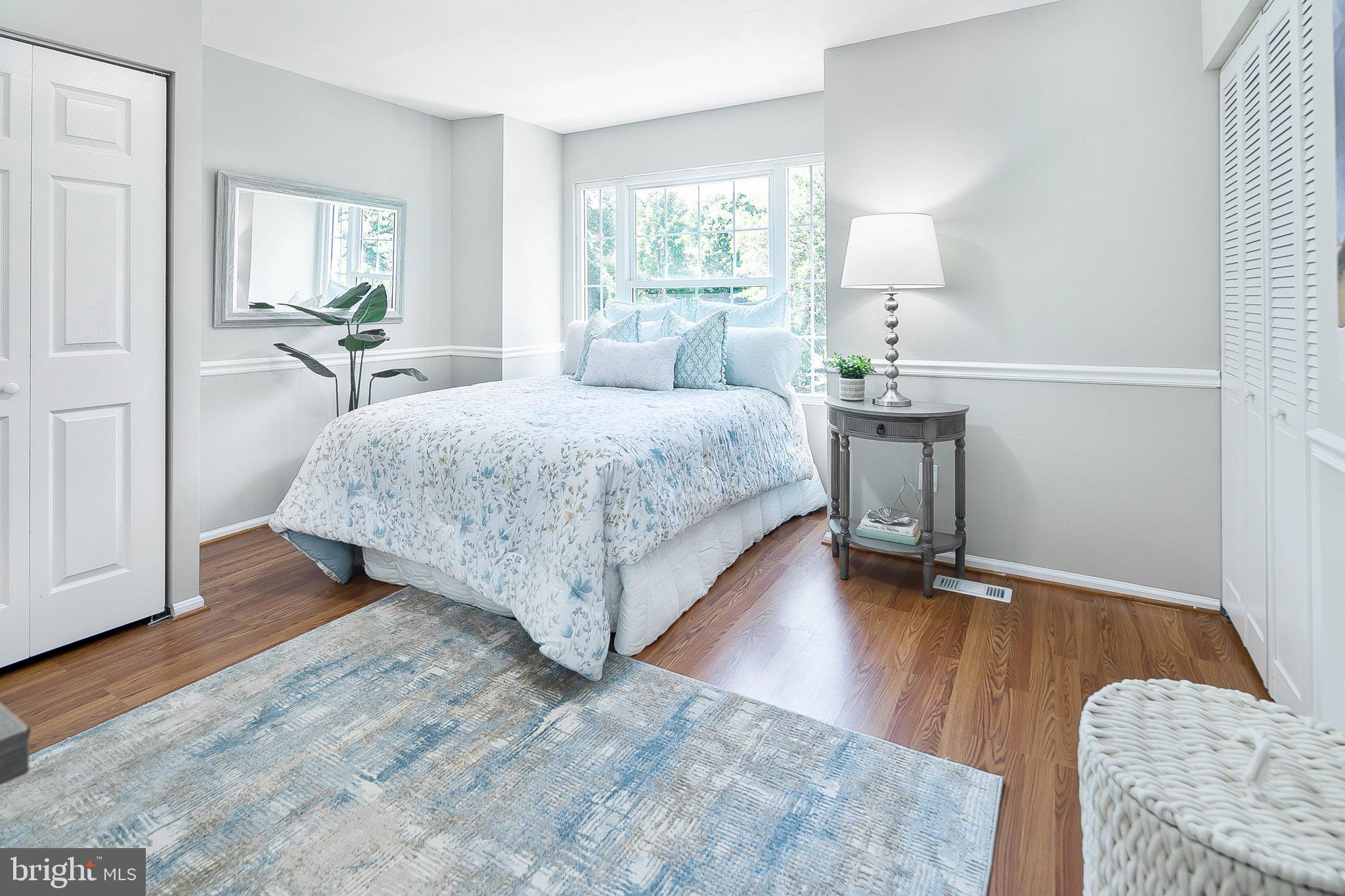 GUNNERS LAKE - Residential