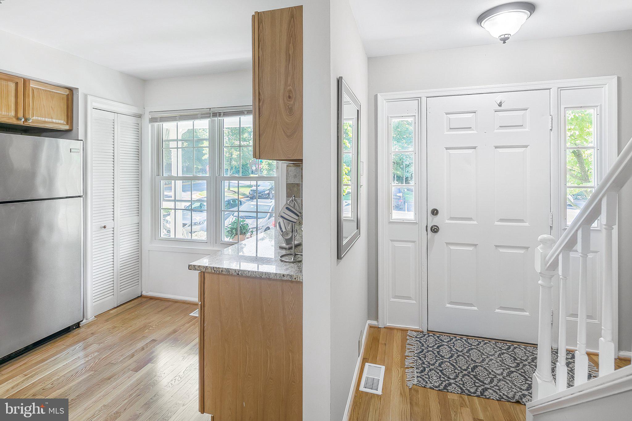 GUNNERS LAKE - Residential