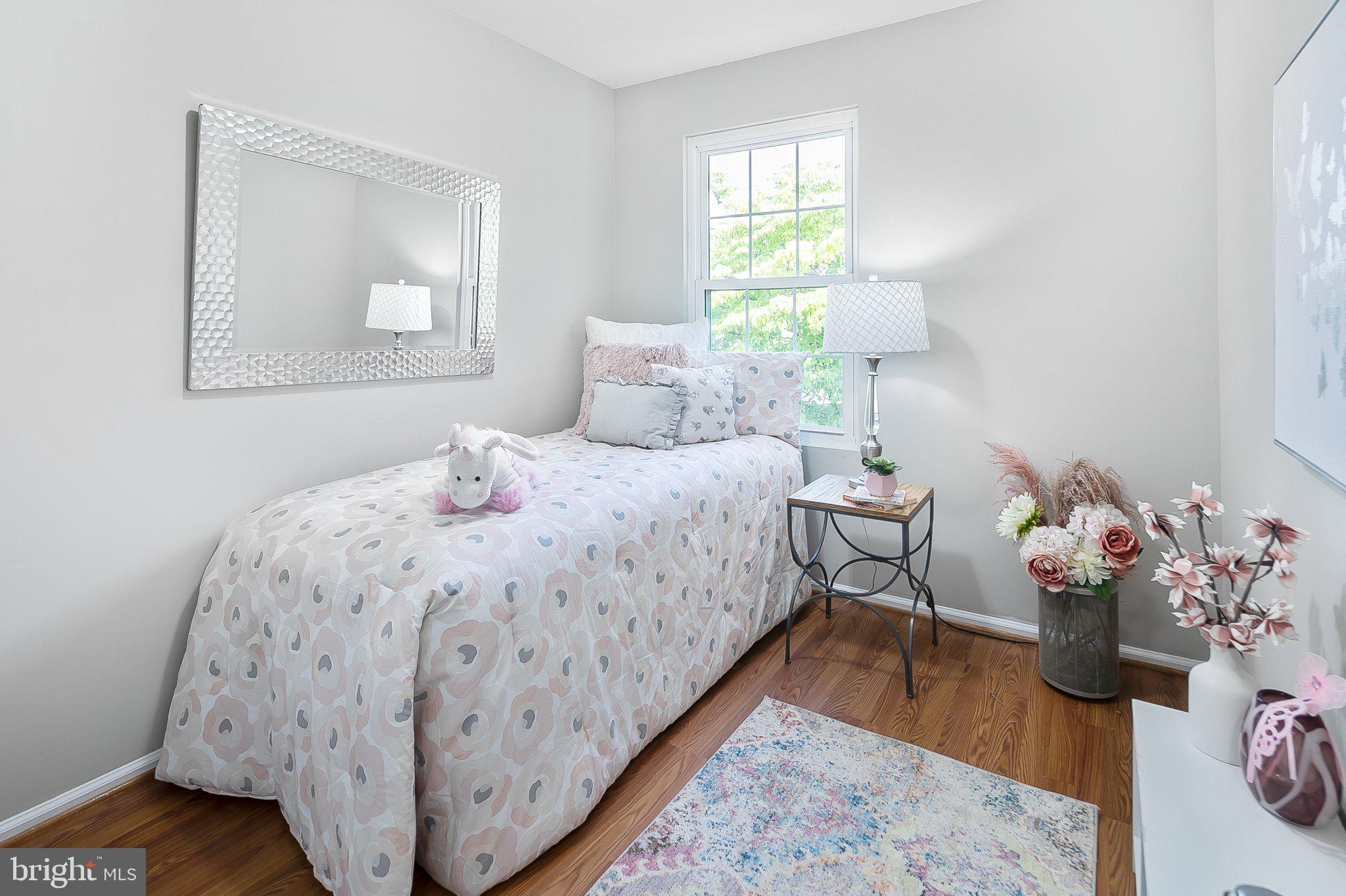 GUNNERS LAKE - Residential