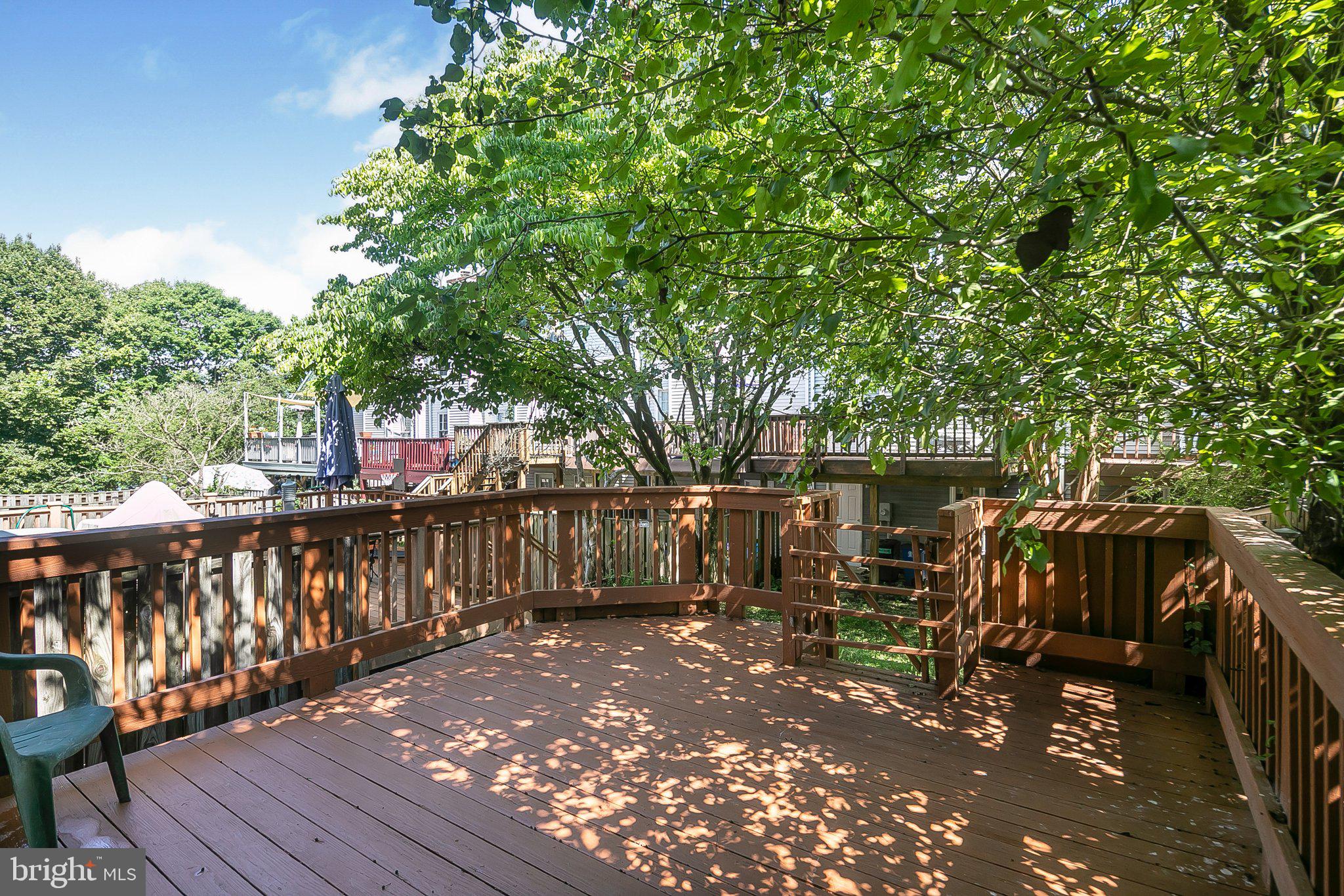 GUNNERS LAKE - Residential