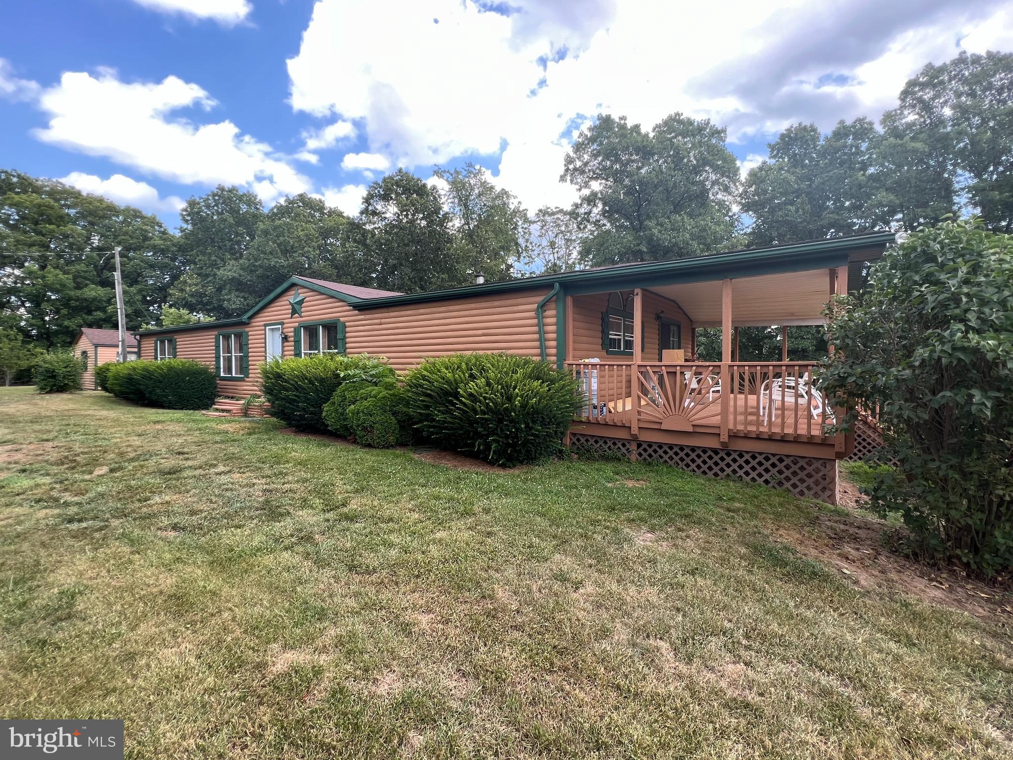 DUNMORE RIDGE PARK - Residential