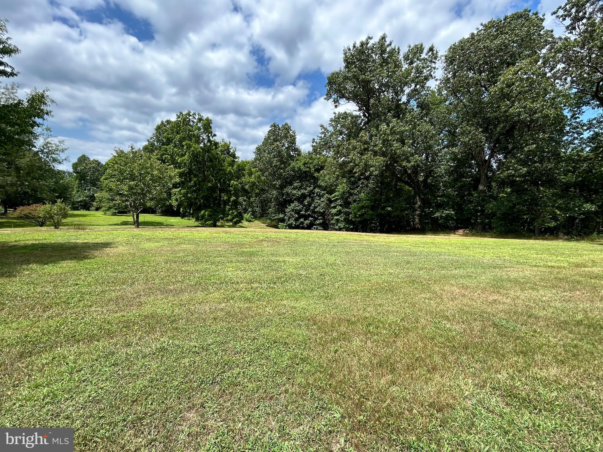 DUNMORE RIDGE PARK - Residential