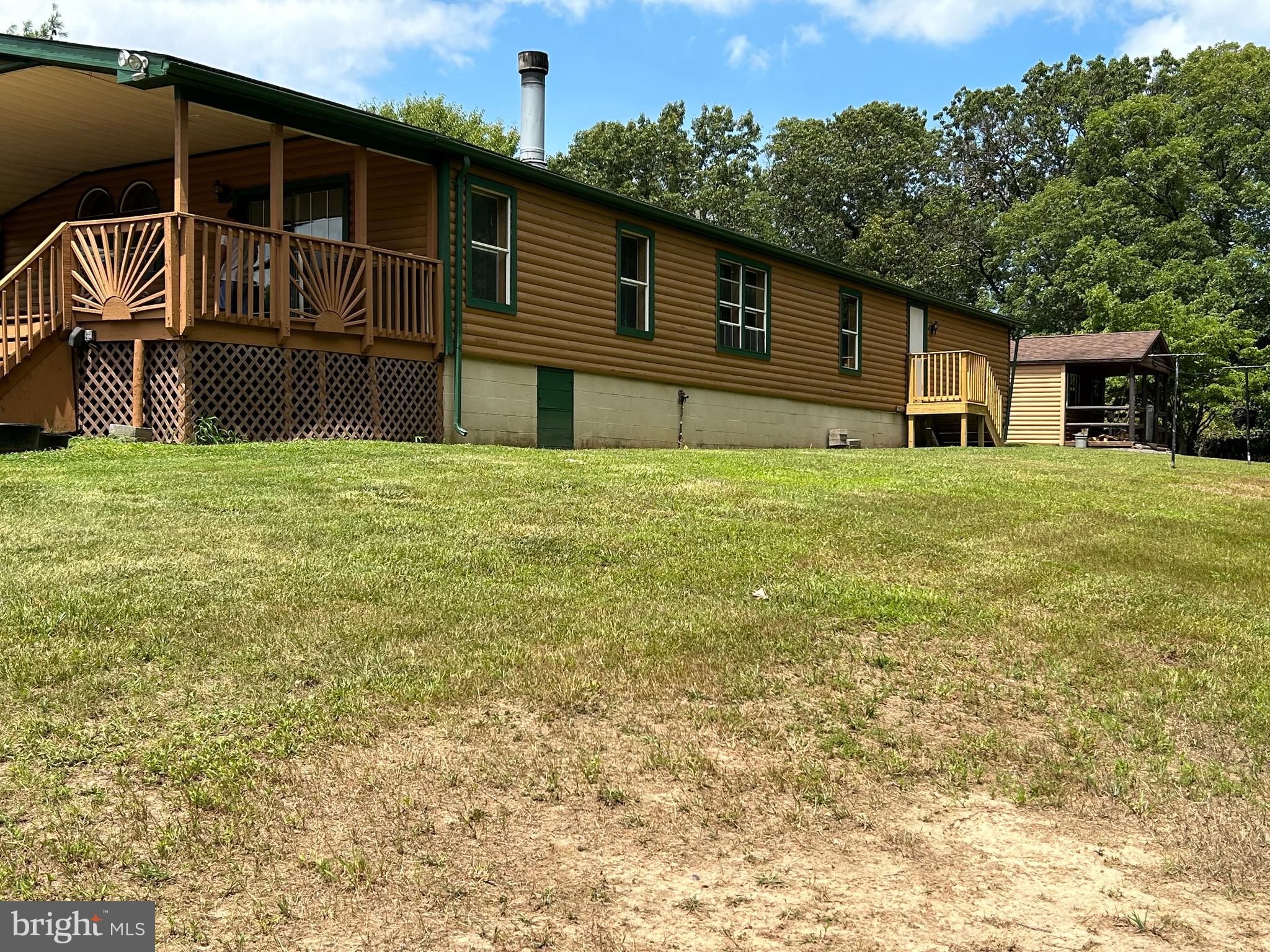 DUNMORE RIDGE PARK - Residential