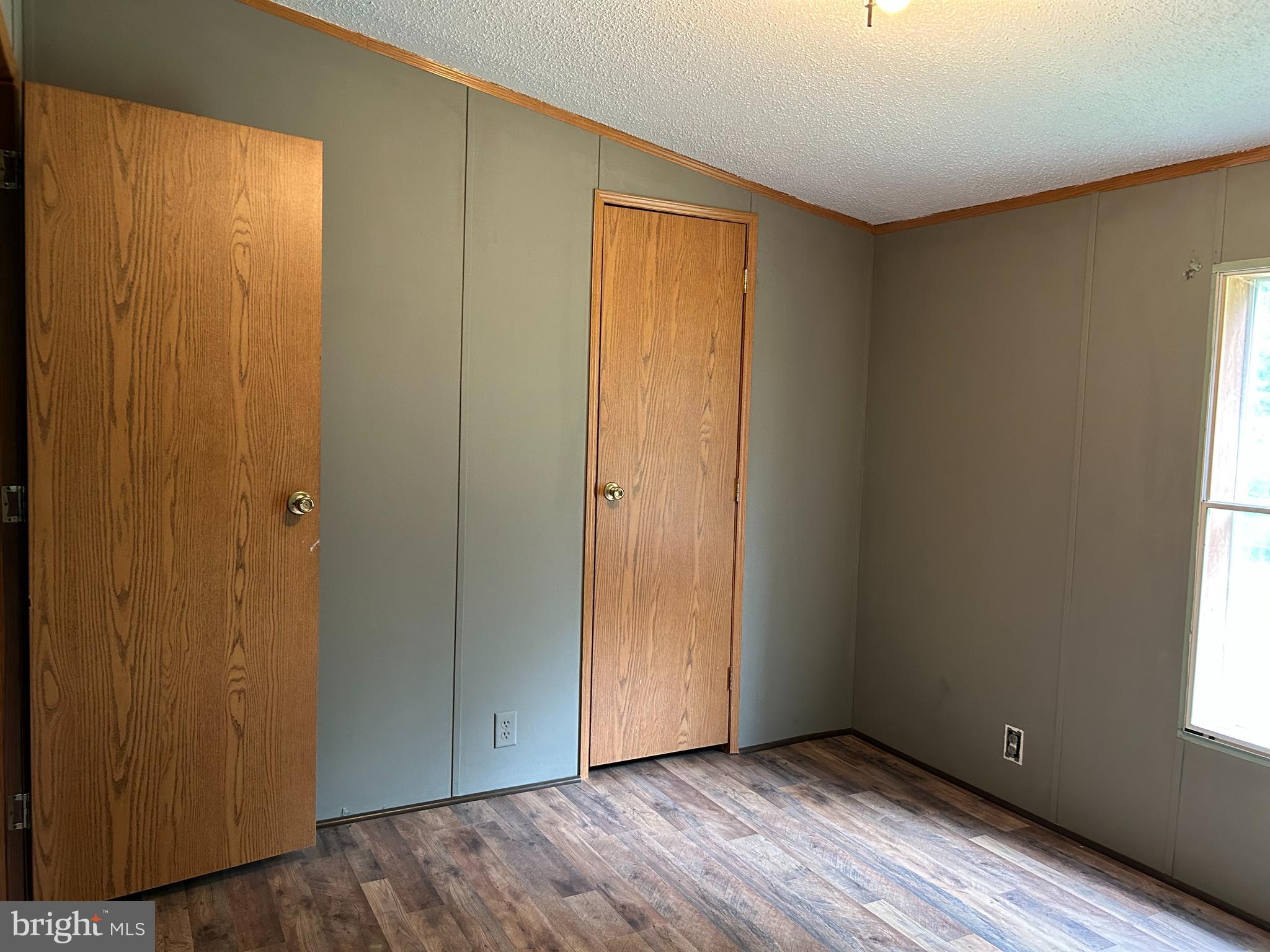 DUNMORE RIDGE PARK - Residential