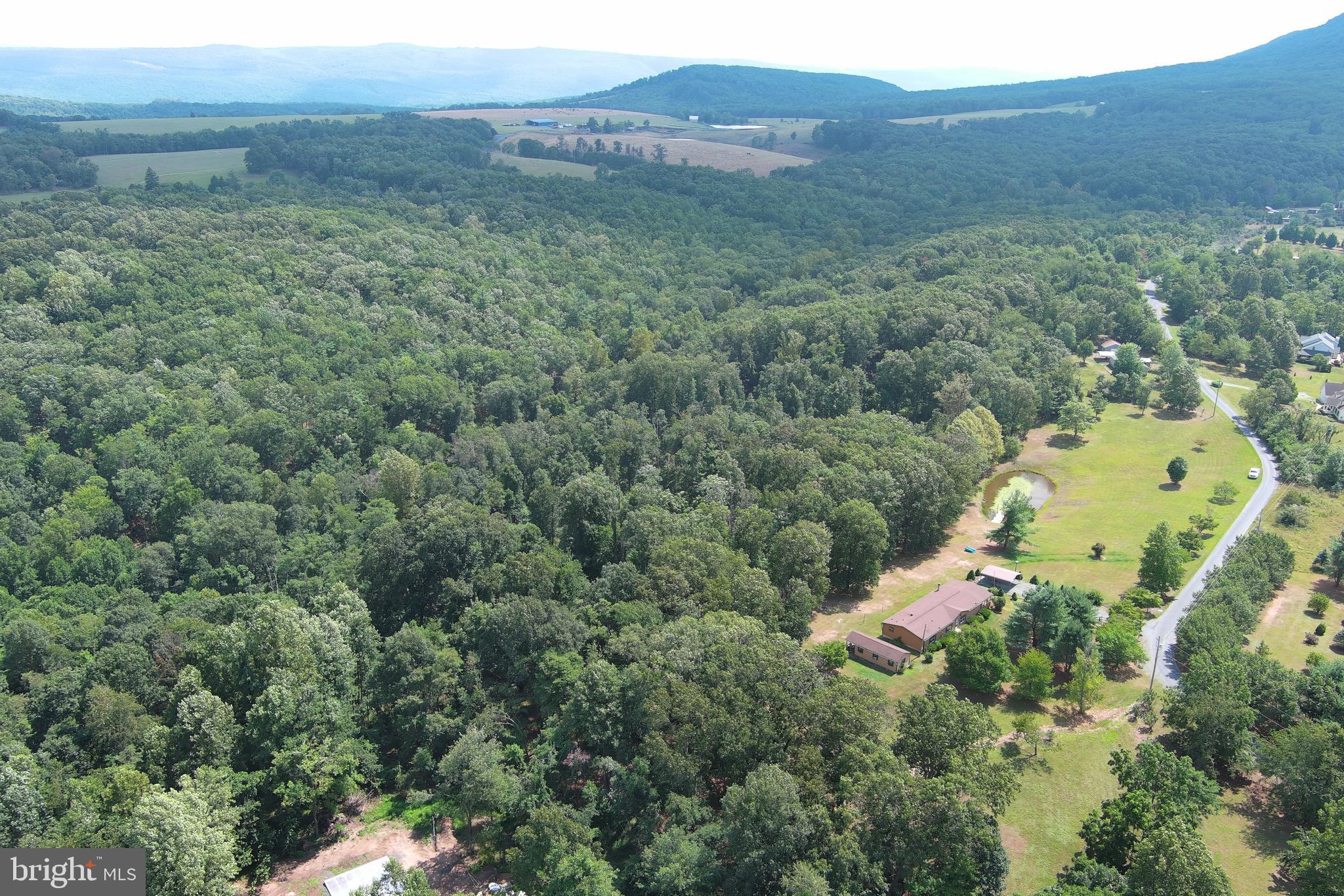 DUNMORE RIDGE PARK - Residential