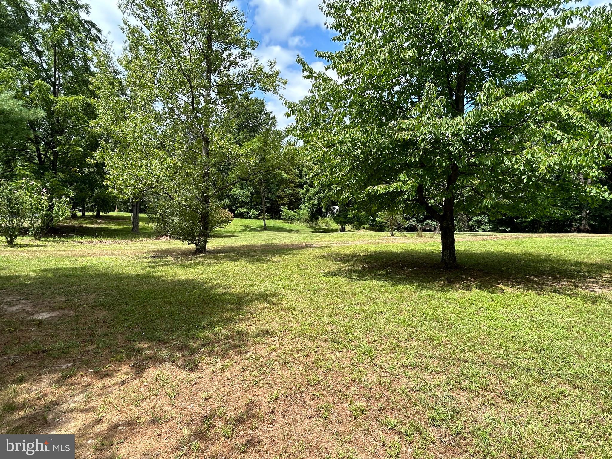 DUNMORE RIDGE PARK - Residential