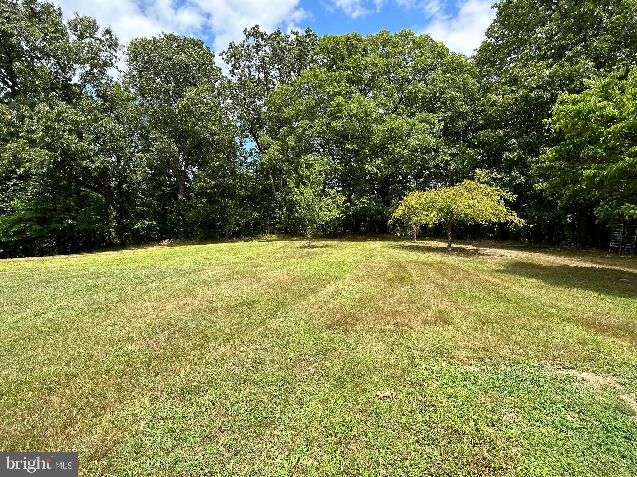 DUNMORE RIDGE PARK - Residential