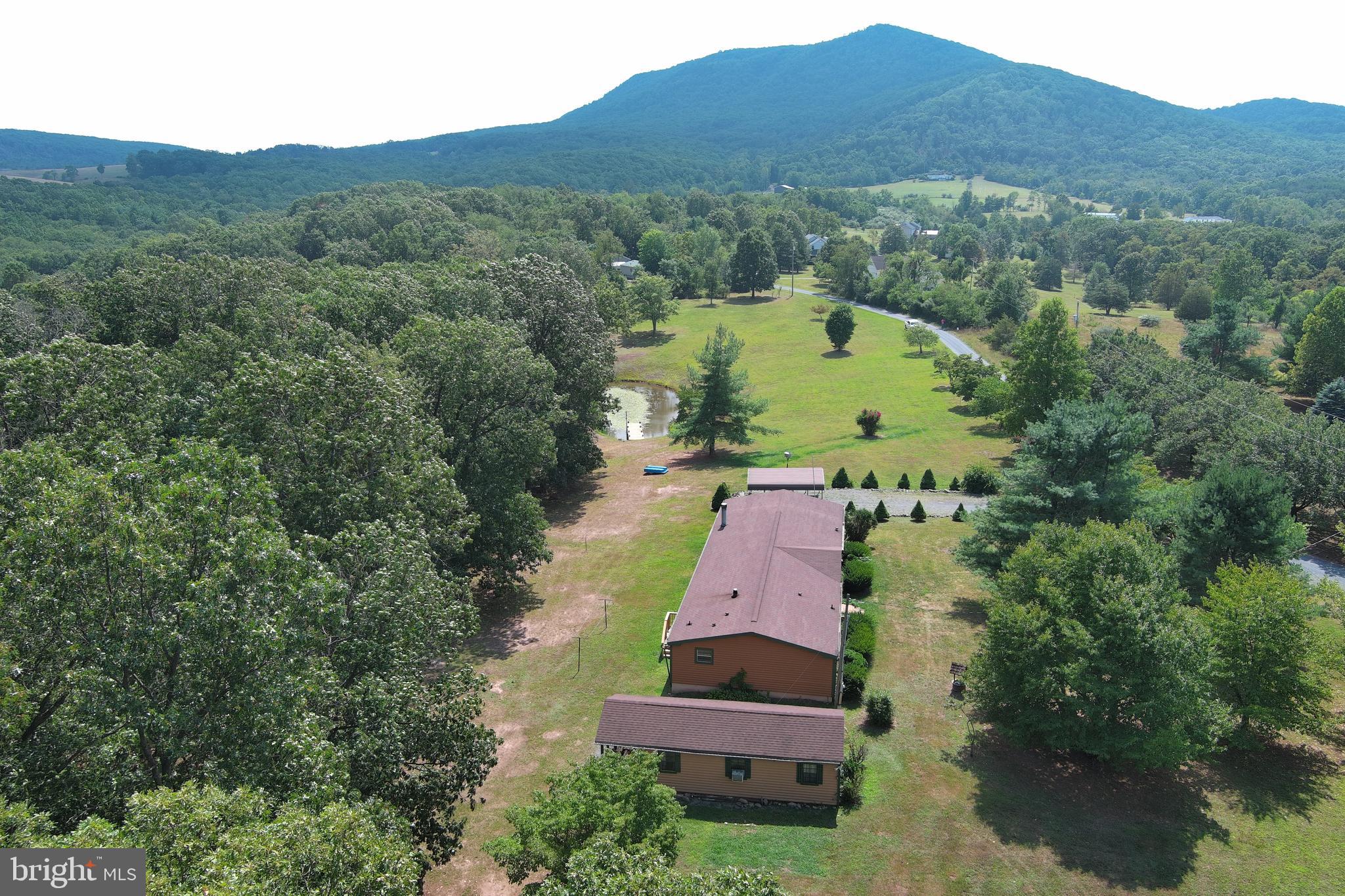 DUNMORE RIDGE PARK - Residential