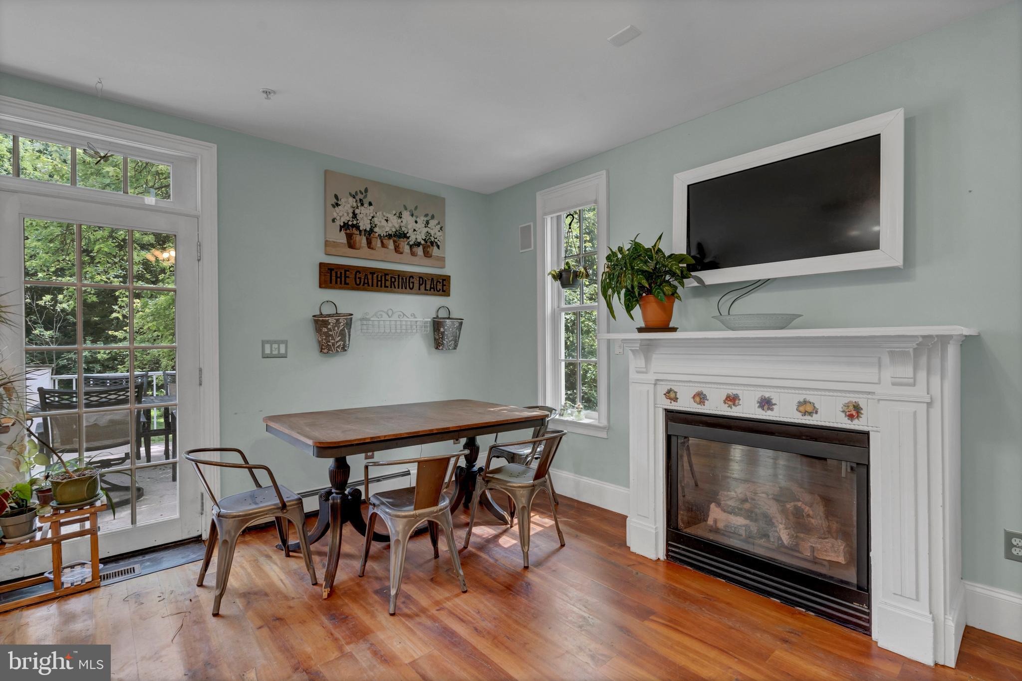 HISTORIC SAVAGE MILL - Residential