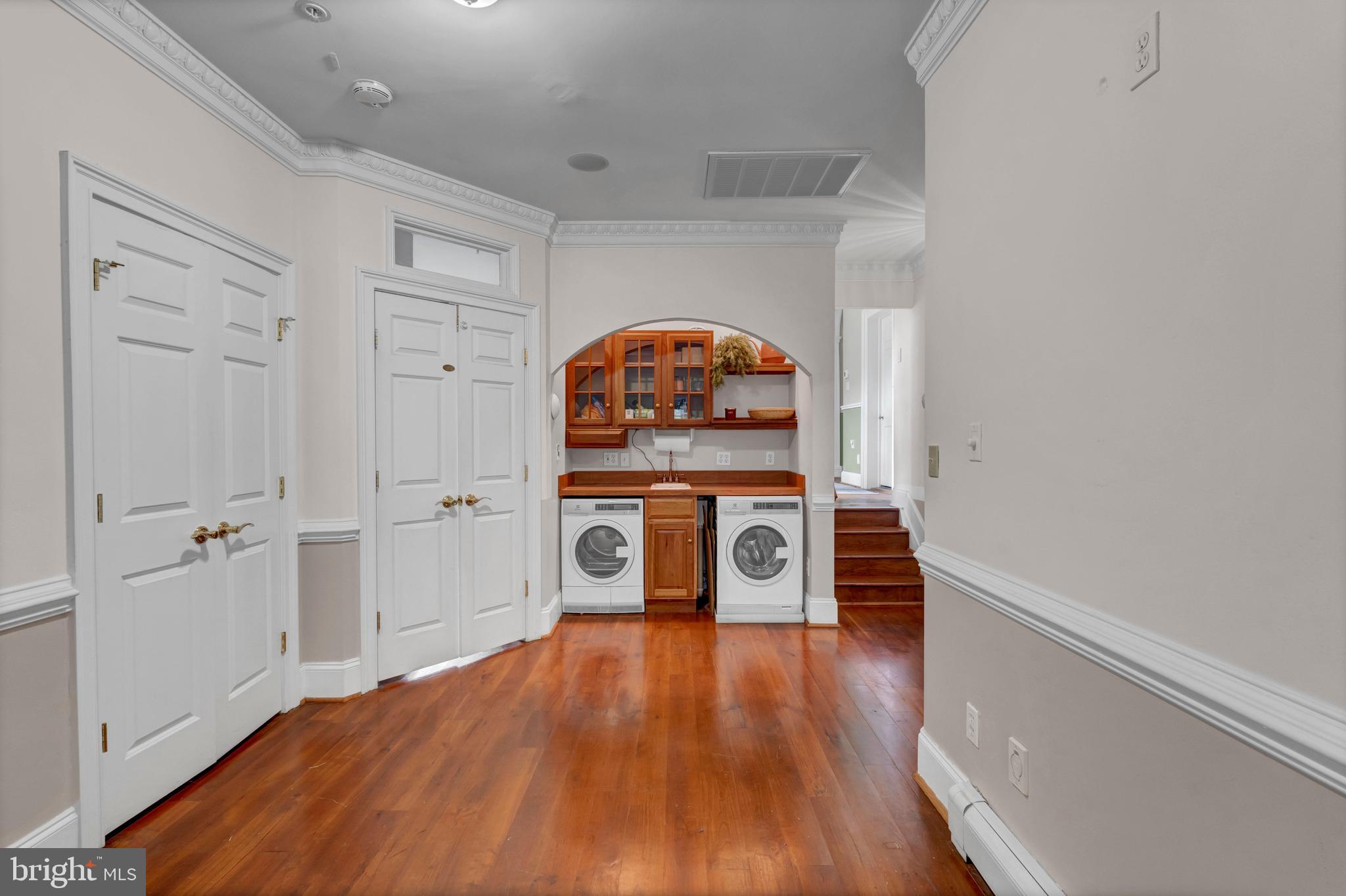 HISTORIC SAVAGE MILL - Residential