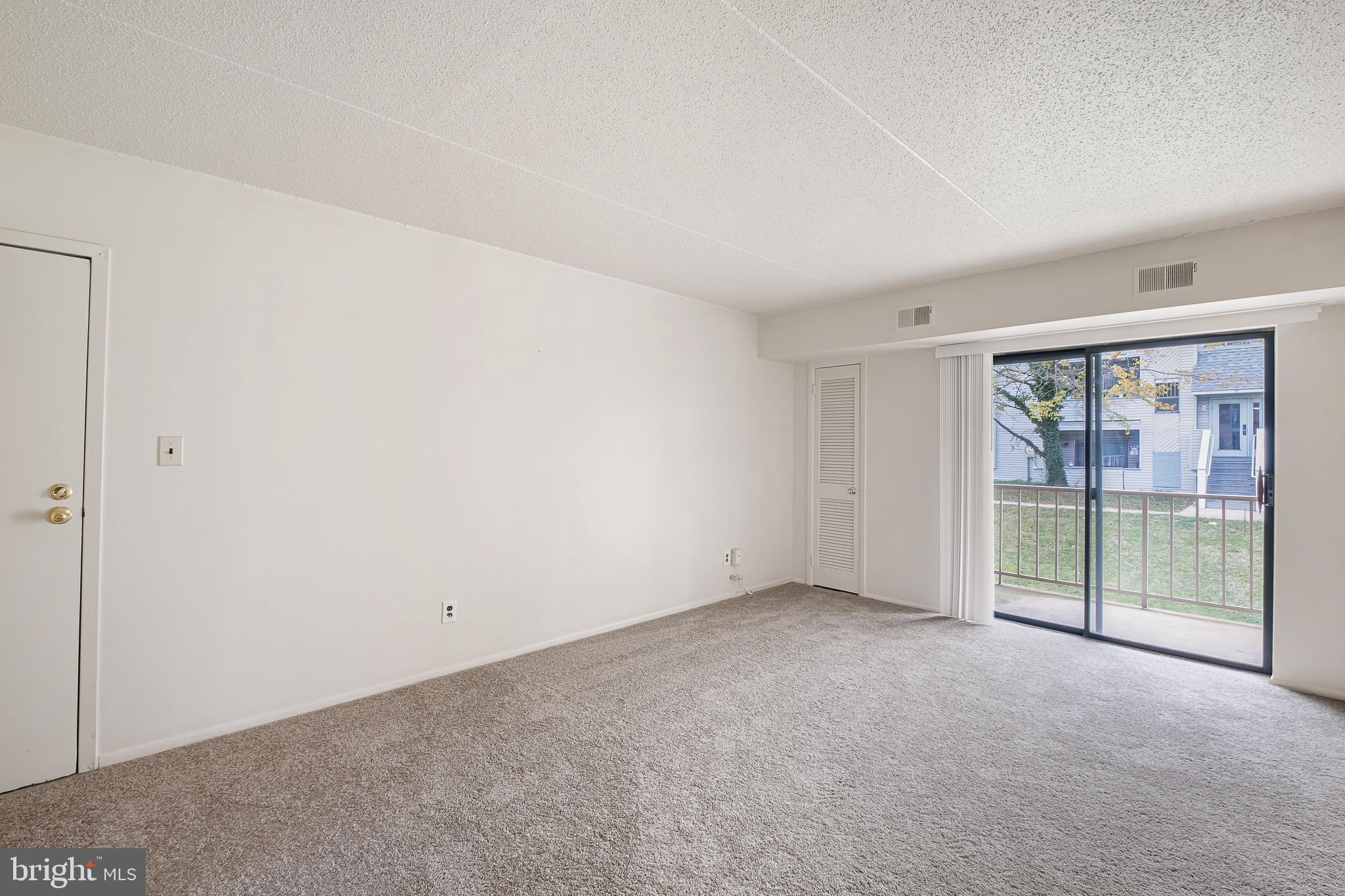 523 GOVERNOR HOUSE CIRCLE 50