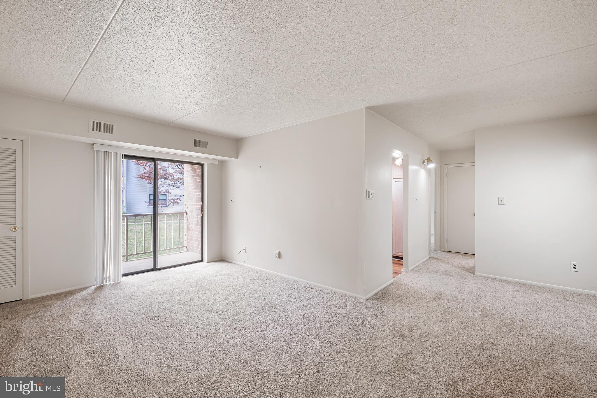 523 GOVERNOR HOUSE CIRCLE 50