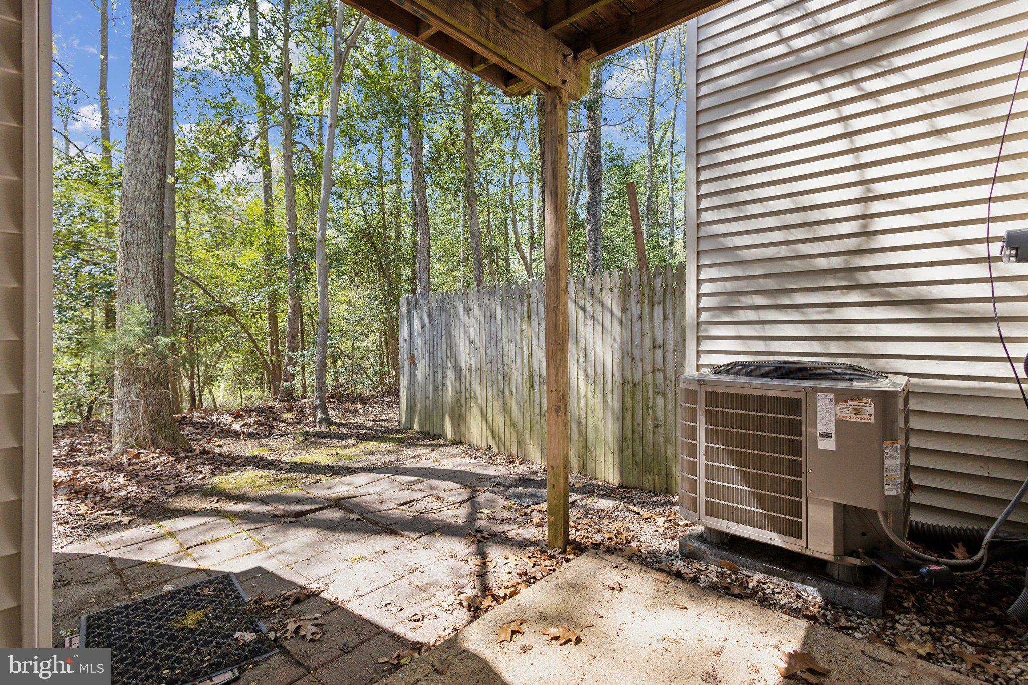 WILLIAMS CREEK TOWNHOUSE - Residential