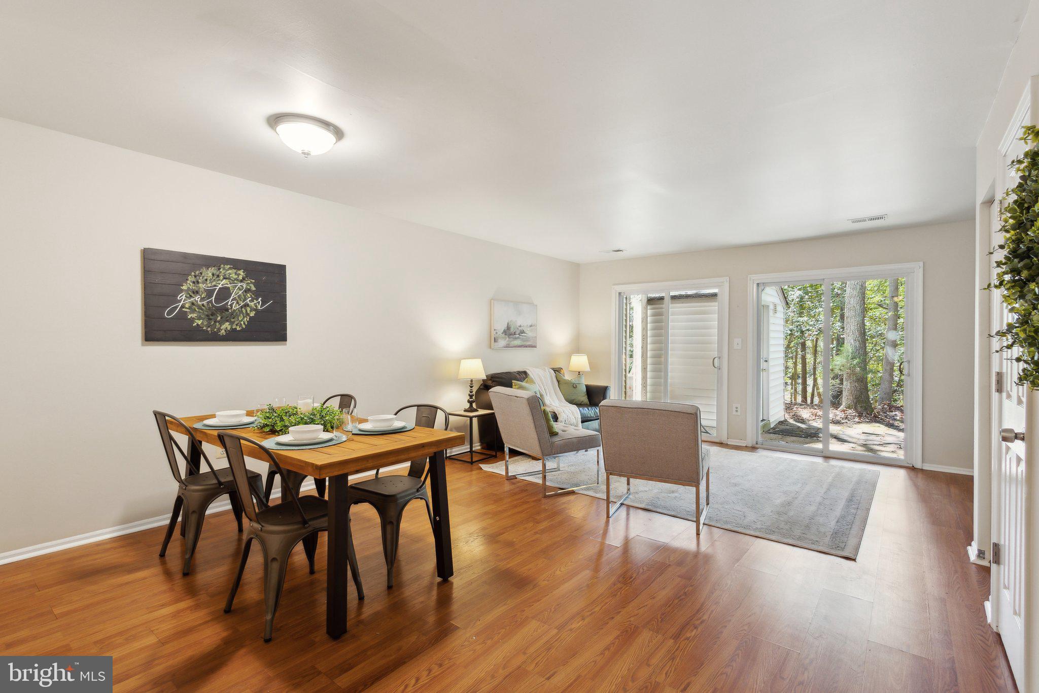 WILLIAMS CREEK TOWNHOUSE - Residential