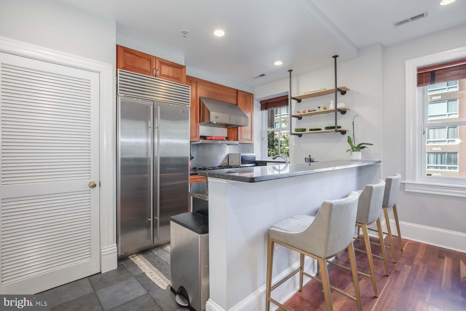 1212 M STREET NW 401