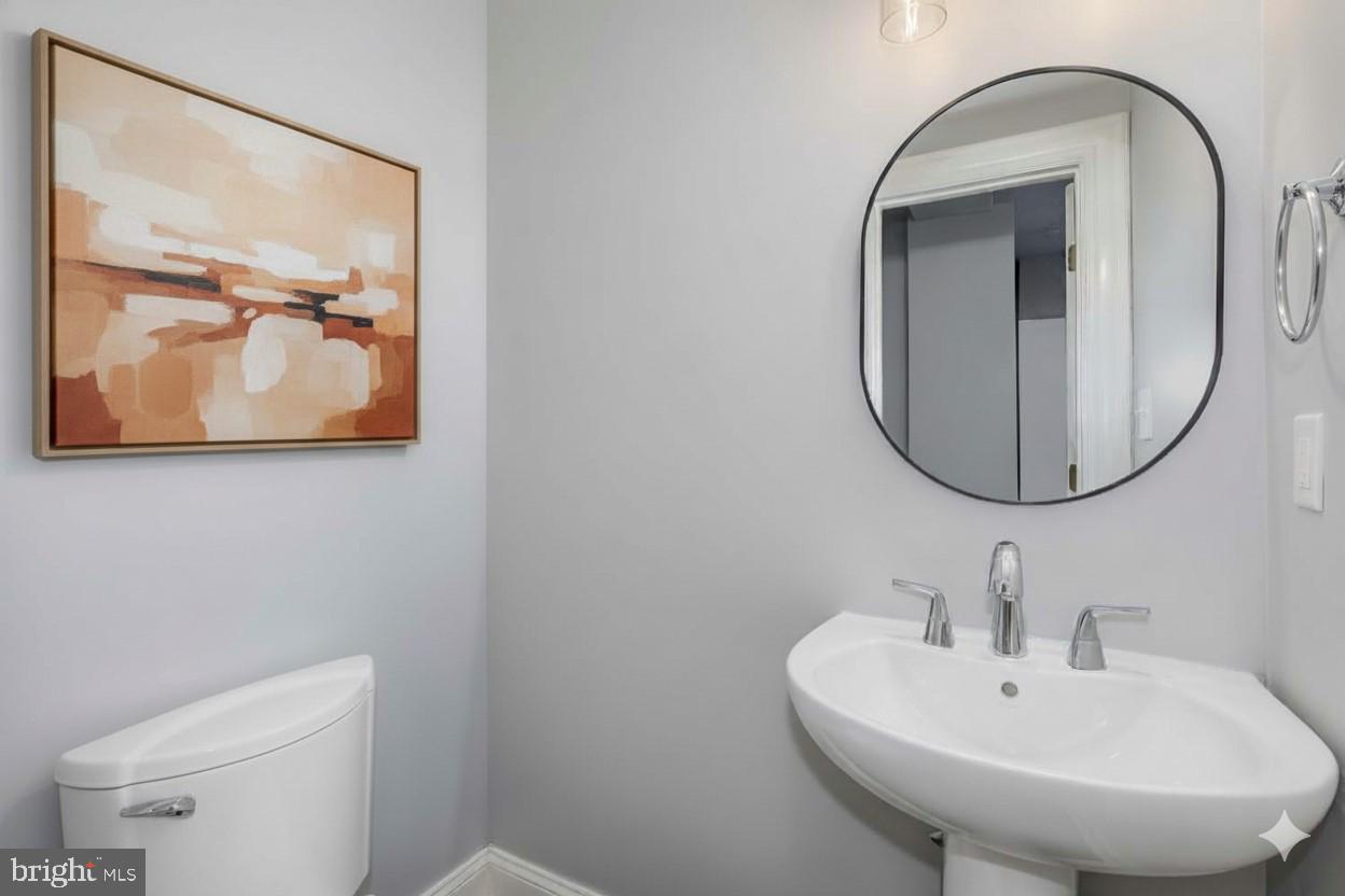 LOGAN CIRCLE - Residential