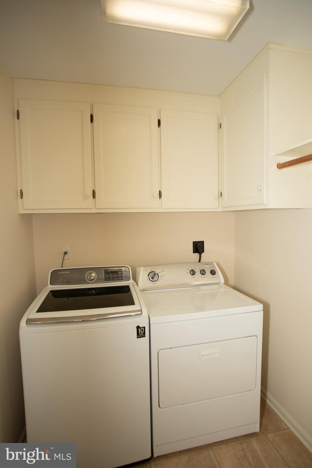 CARRIAGE CROSSING - Residential