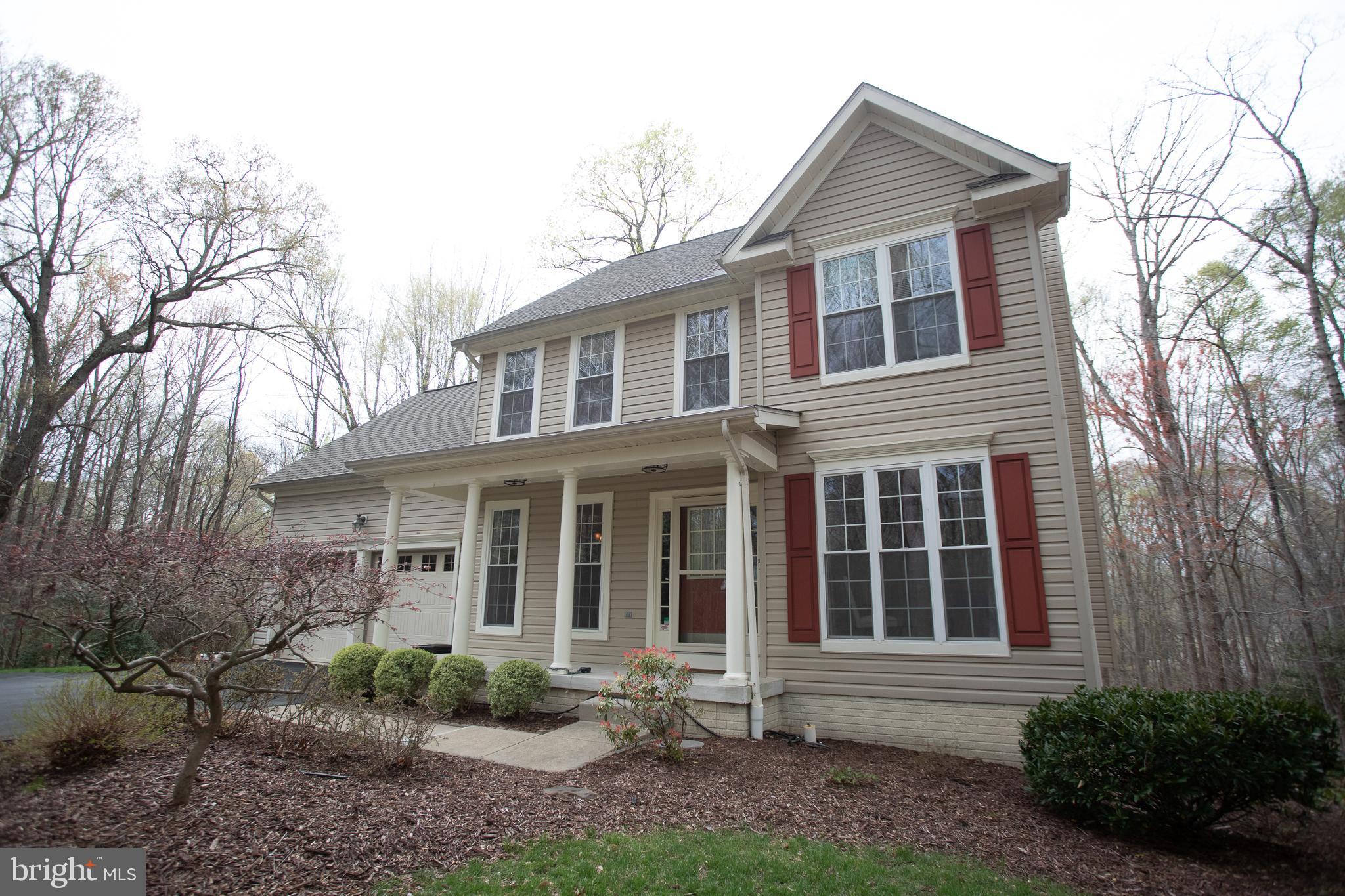 CARRIAGE CROSSING - Residential