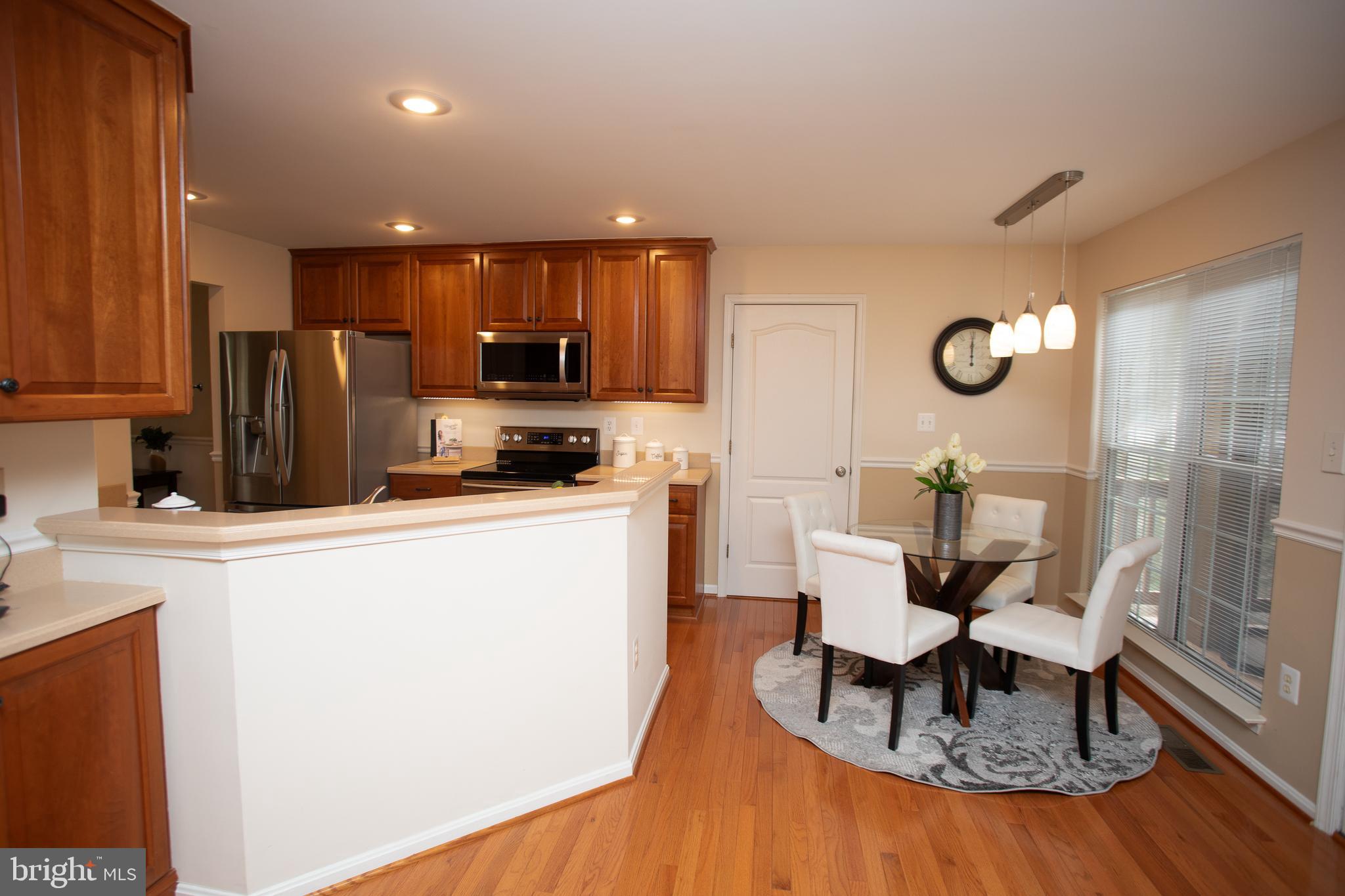 CARRIAGE CROSSING - Residential