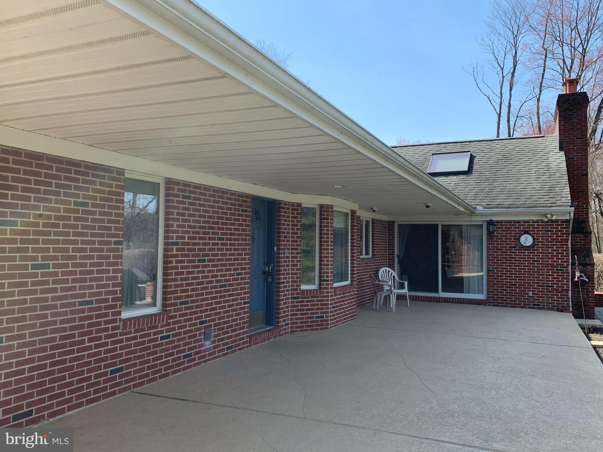 THORNBURY - Residential