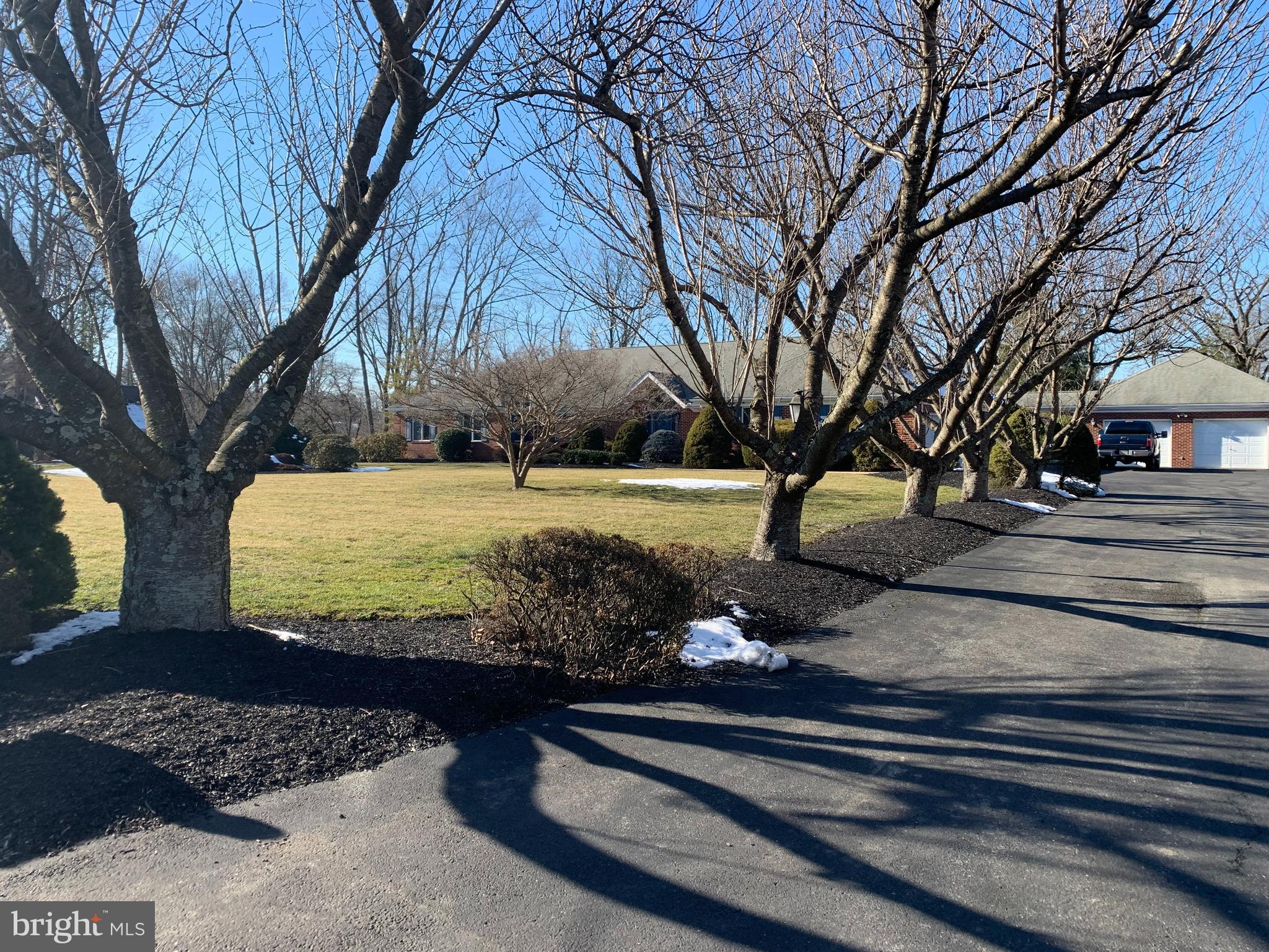 THORNBURY - Residential