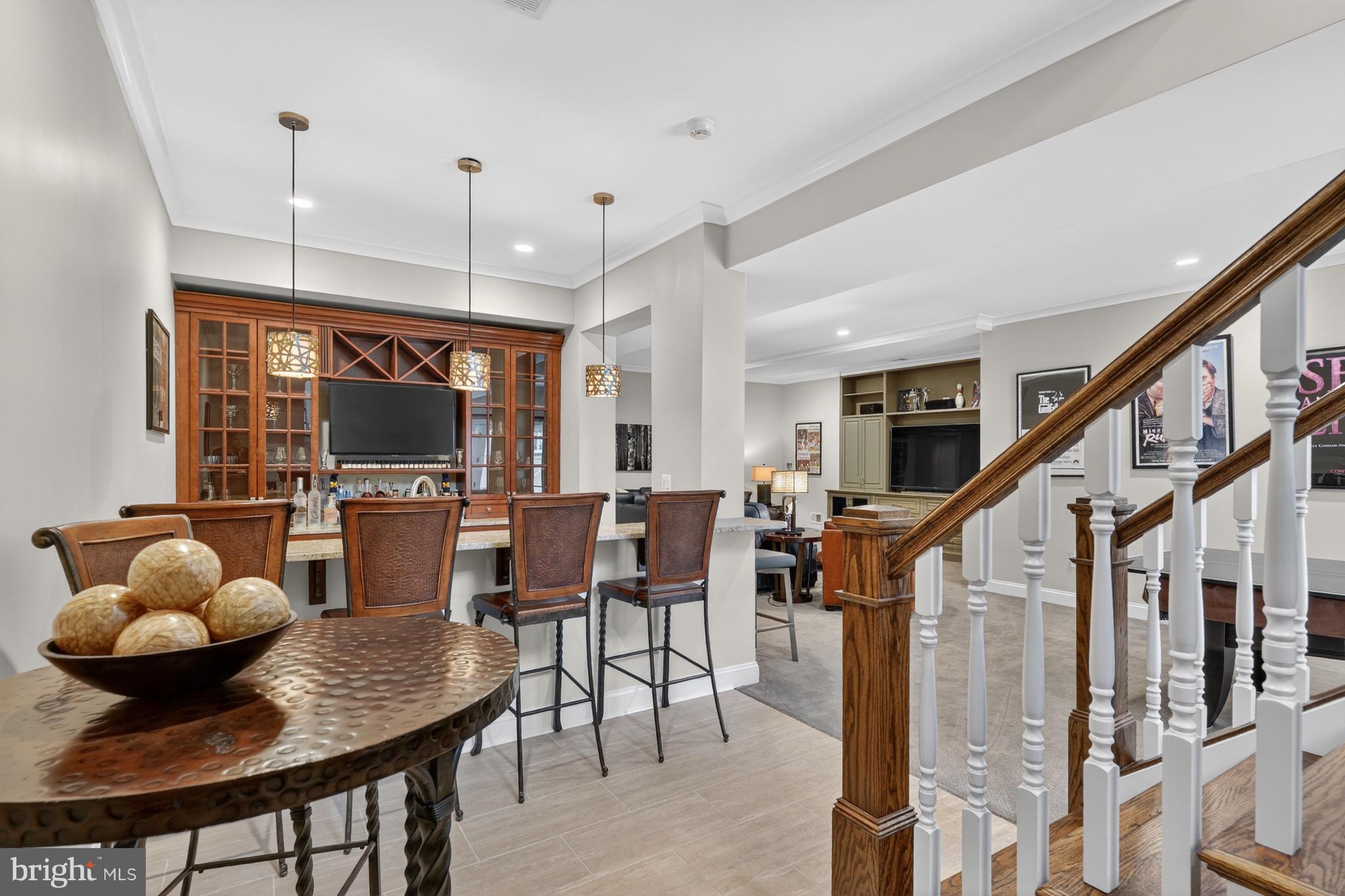 SALONA VILLAGE - Residential