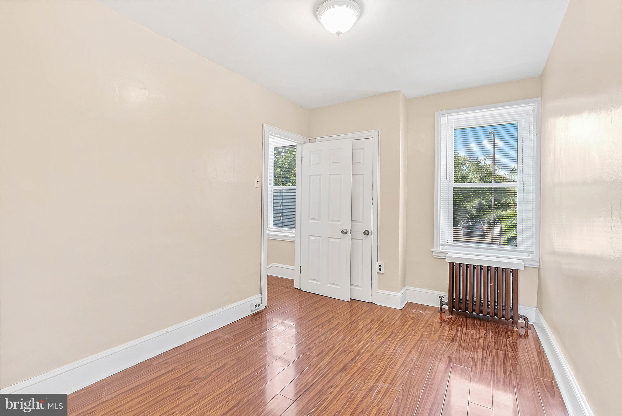 OLDE KENSINGTON - Residential