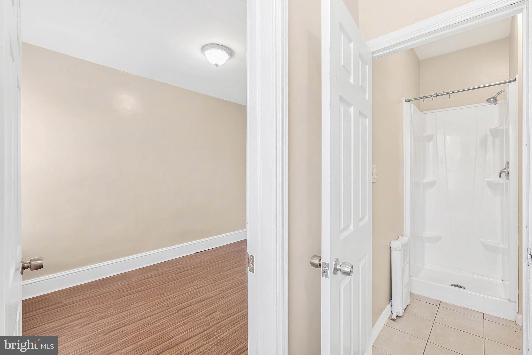 OLDE KENSINGTON - Residential