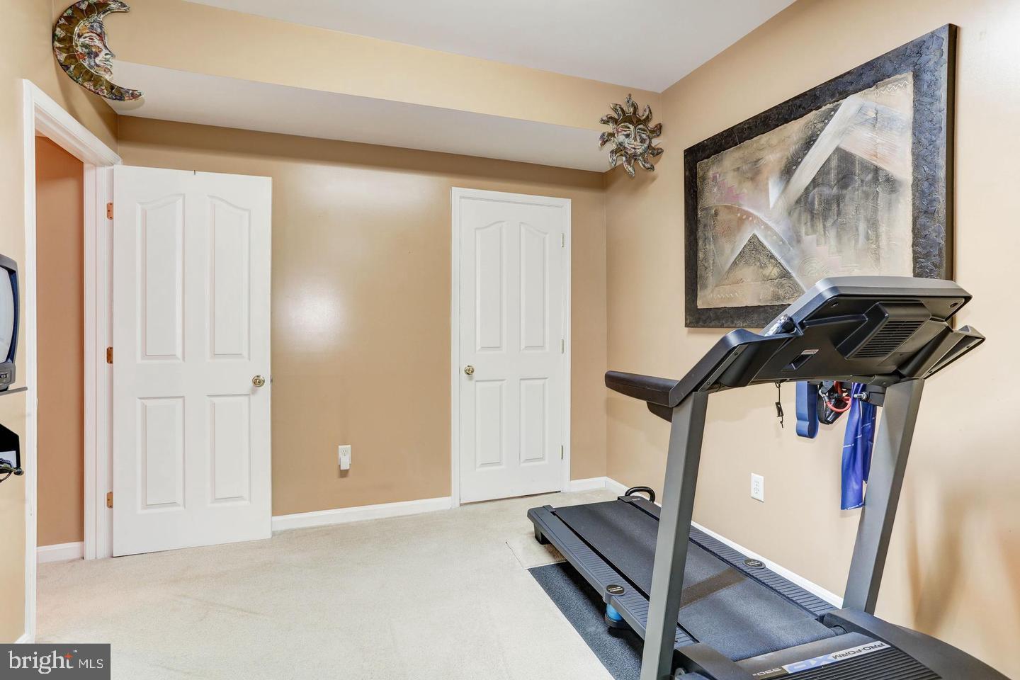 WESLEY WOODS - Residential