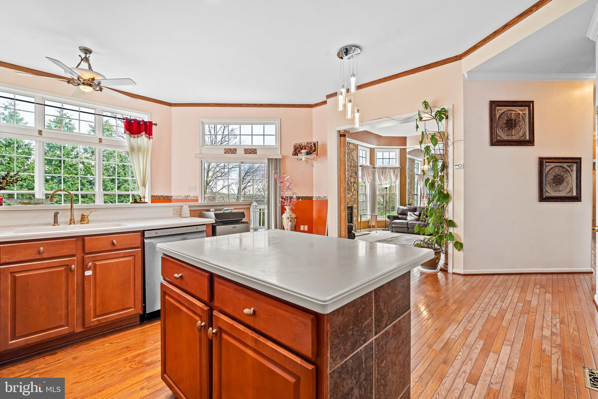 WESLEY WOODS - Residential