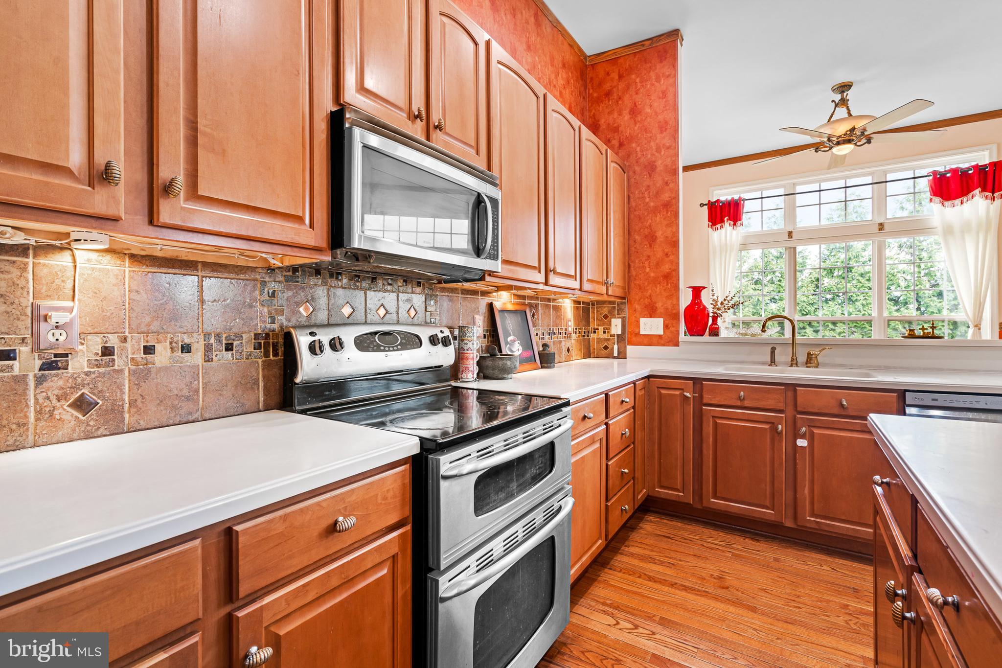 WESLEY WOODS - Residential