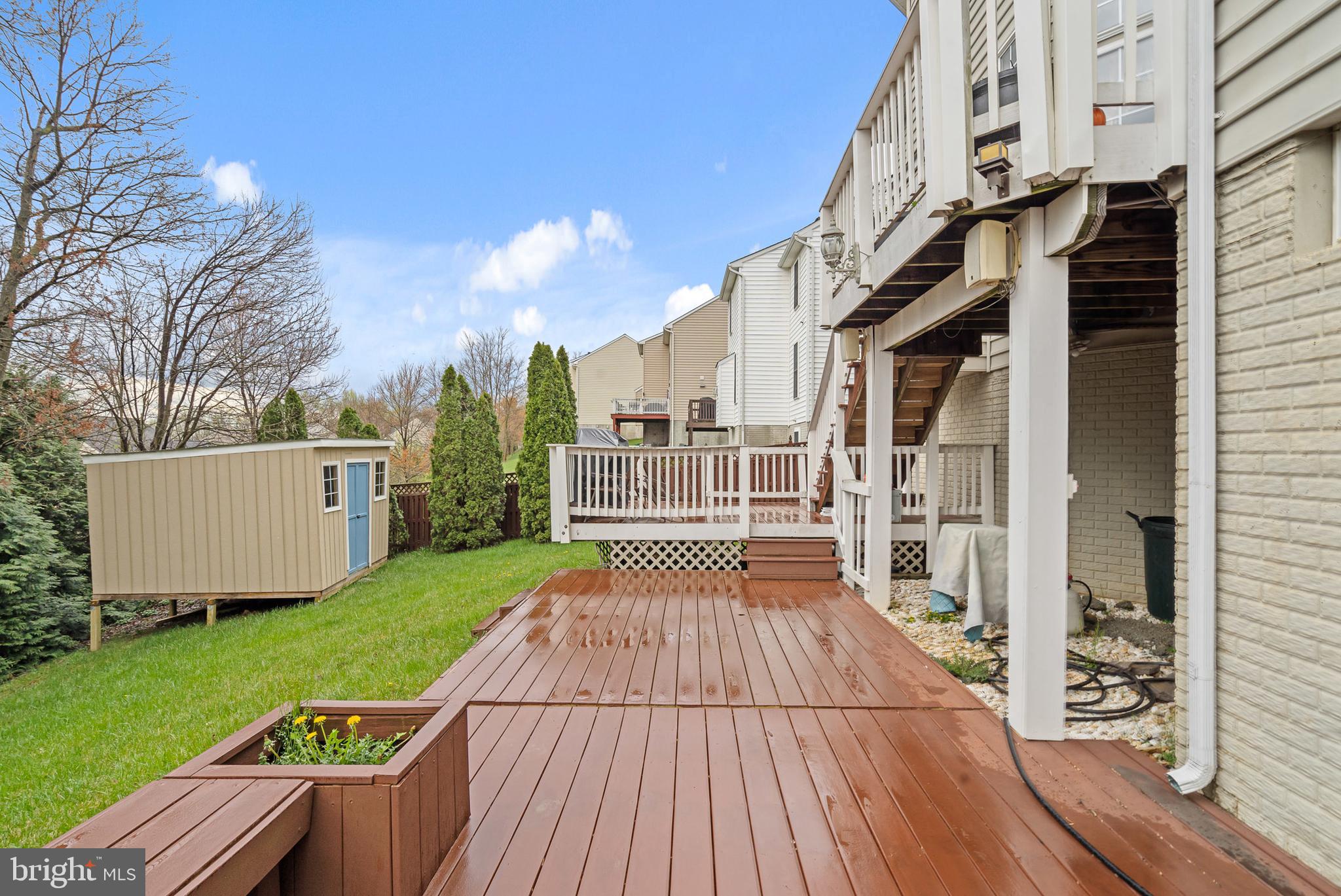 WESLEY WOODS - Residential