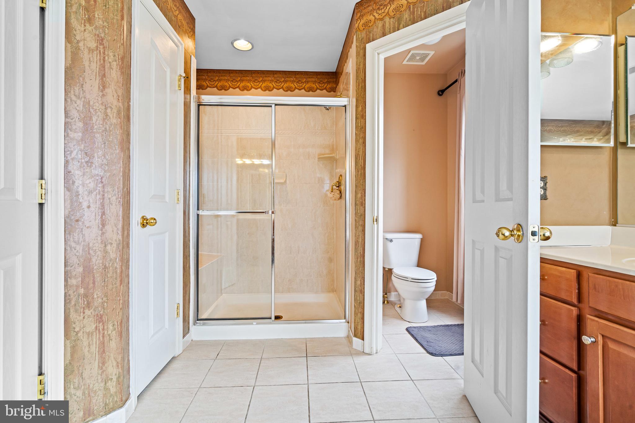 WESLEY WOODS - Residential