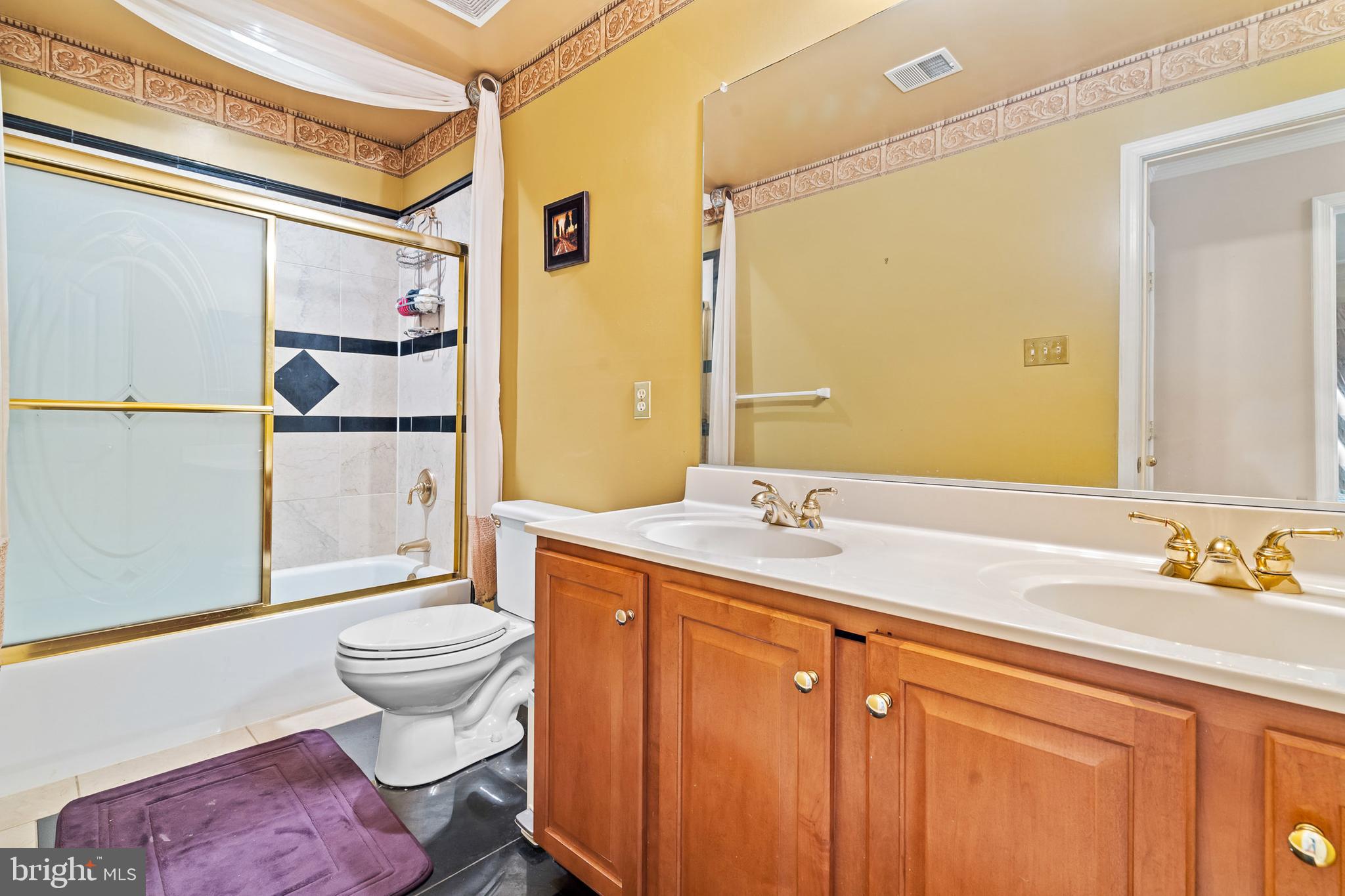 WESLEY WOODS - Residential