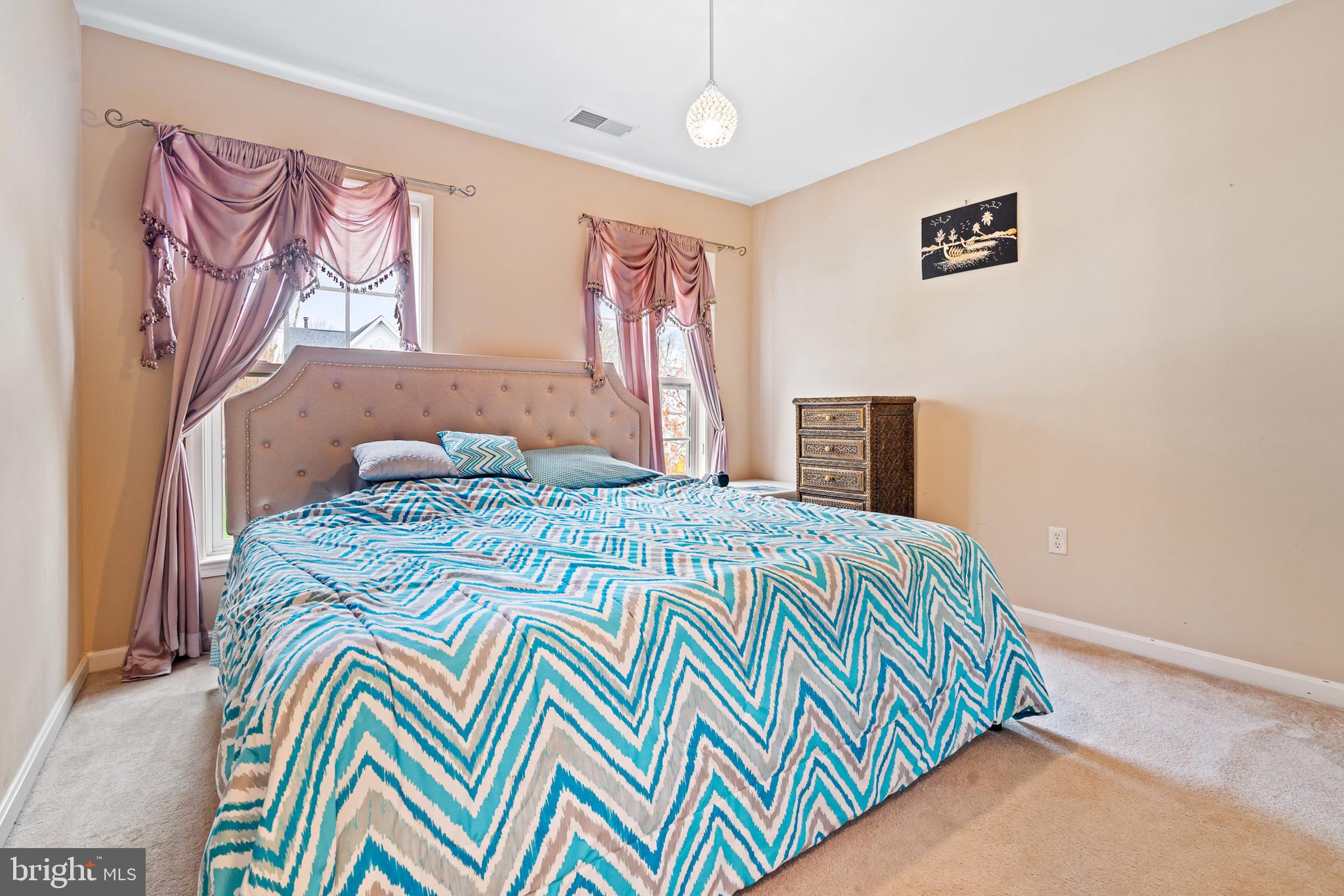 WESLEY WOODS - Residential