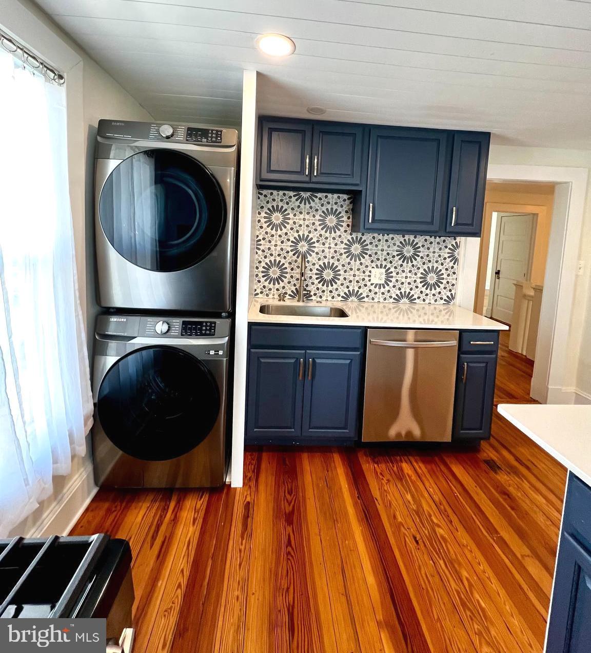 TOWN OF BERRYVILLE - Residential Lease