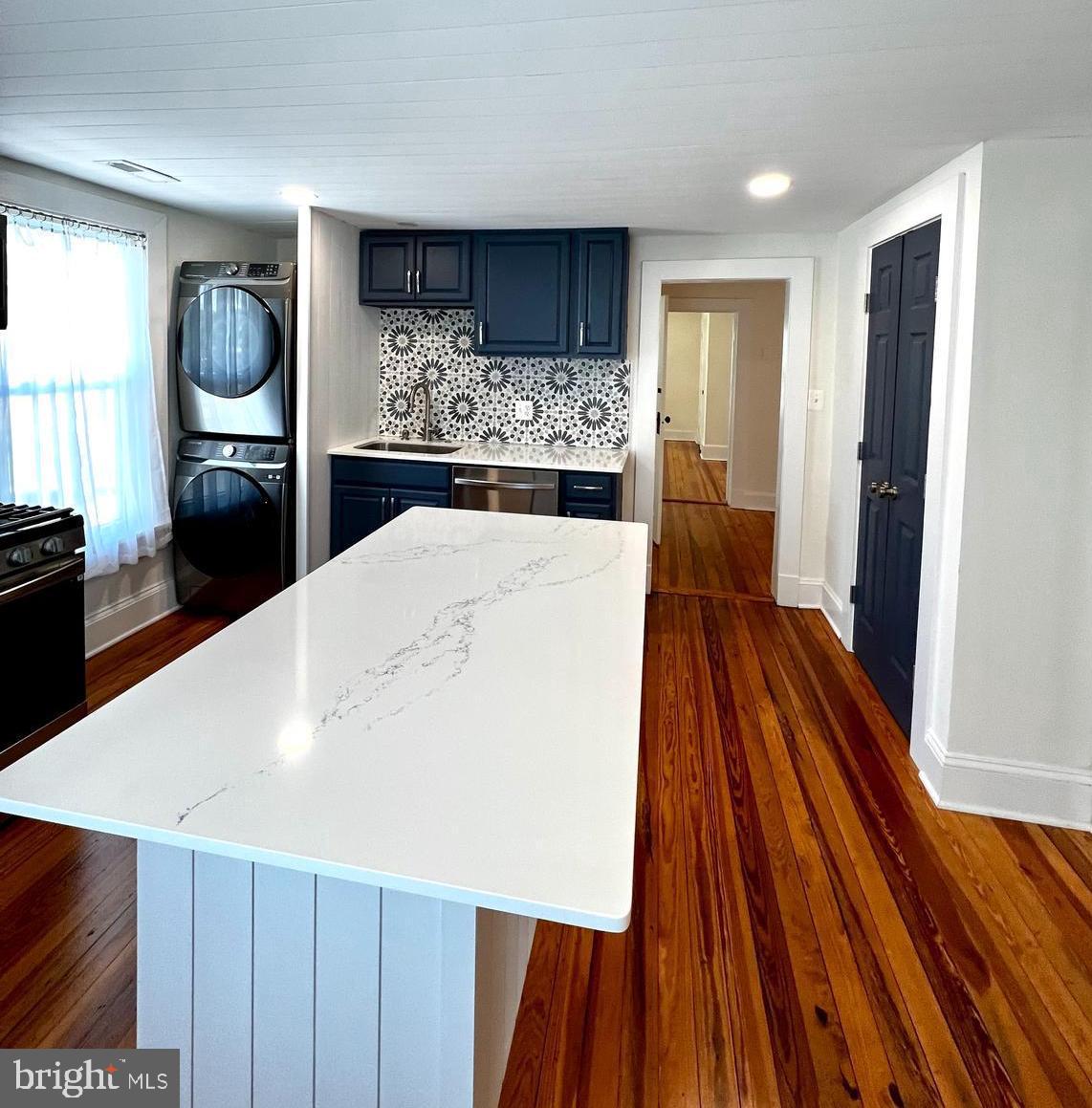 TOWN OF BERRYVILLE - Residential Lease