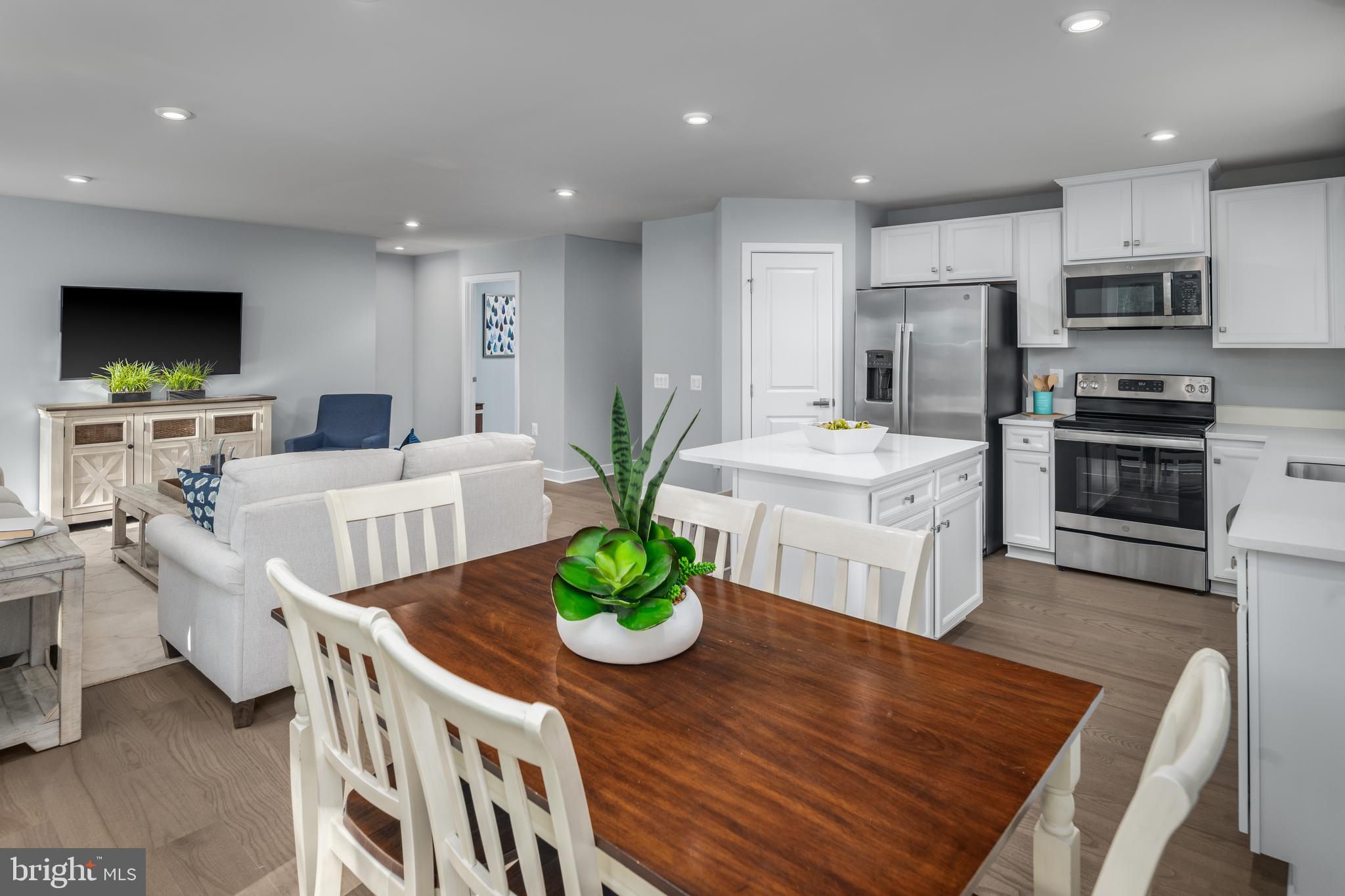 WILDEWOOD VILLAGE - Residential