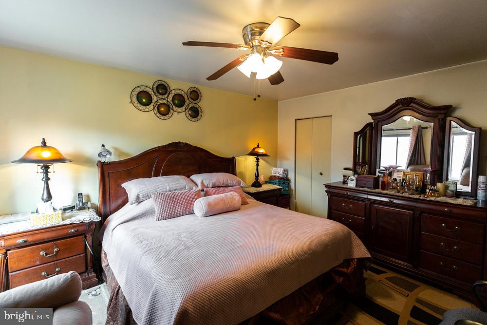 CHERRY GLEN - Residential