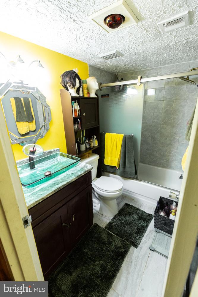 CHERRY GLEN - Residential