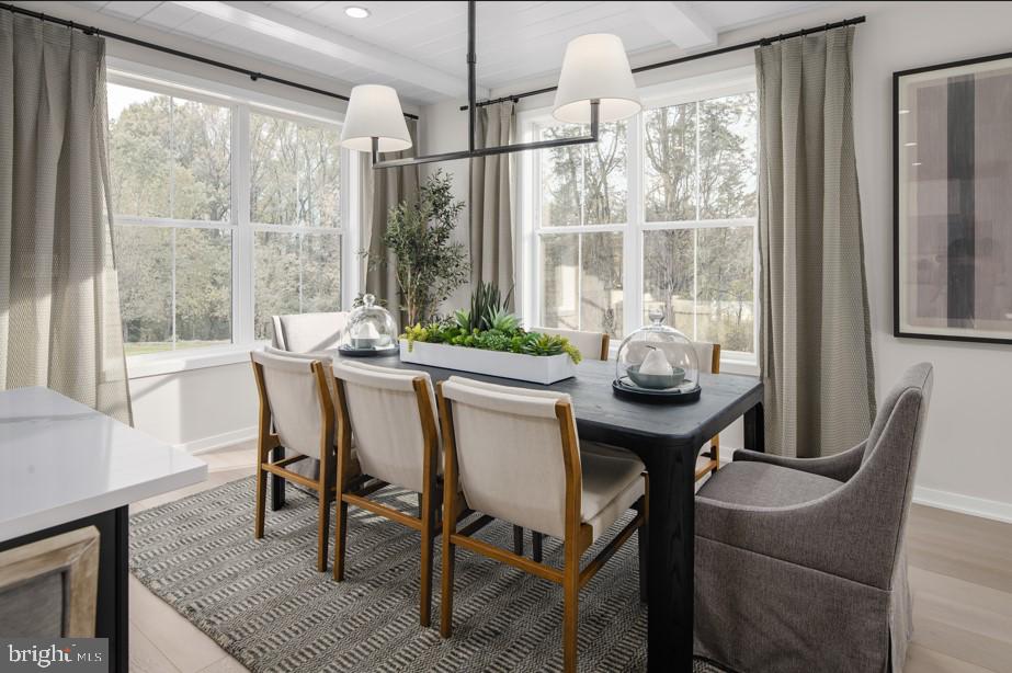 PARKSIDE VILLAGE - Residential