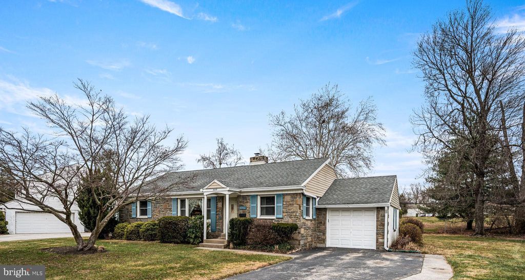 Photo of 2039 Berkley Rd, NORRISTOWN, PA 19403 (MLS # PAMC2162962)