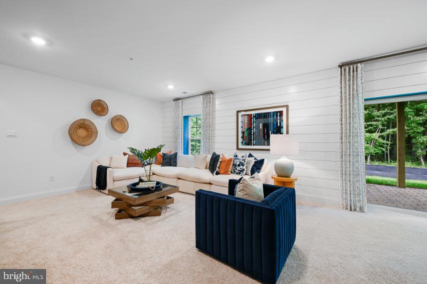 GREENWOOD VILLAGE - Residential